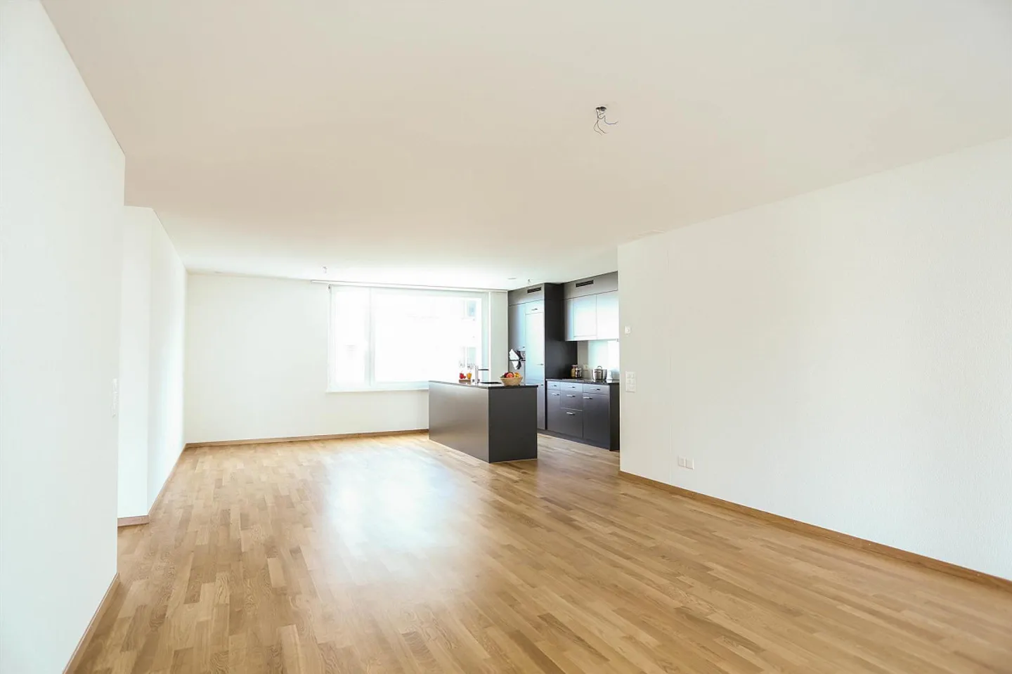 Vivere moderno con molto spazio - Foto 4 di 10