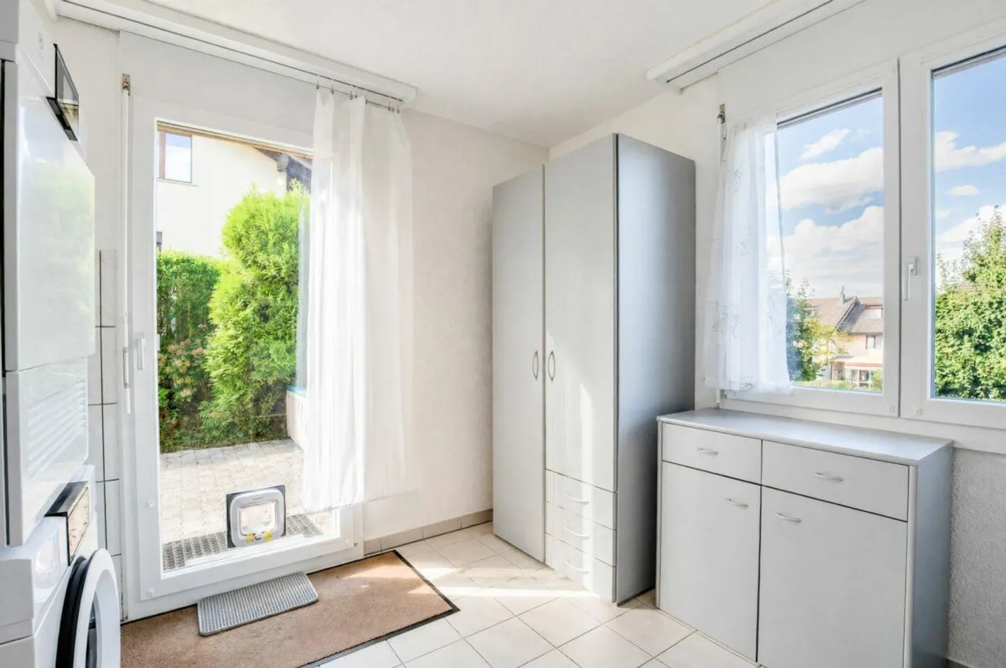 Ampia casa unifamiliare con un ambiente attraente - Foto 9 di 10