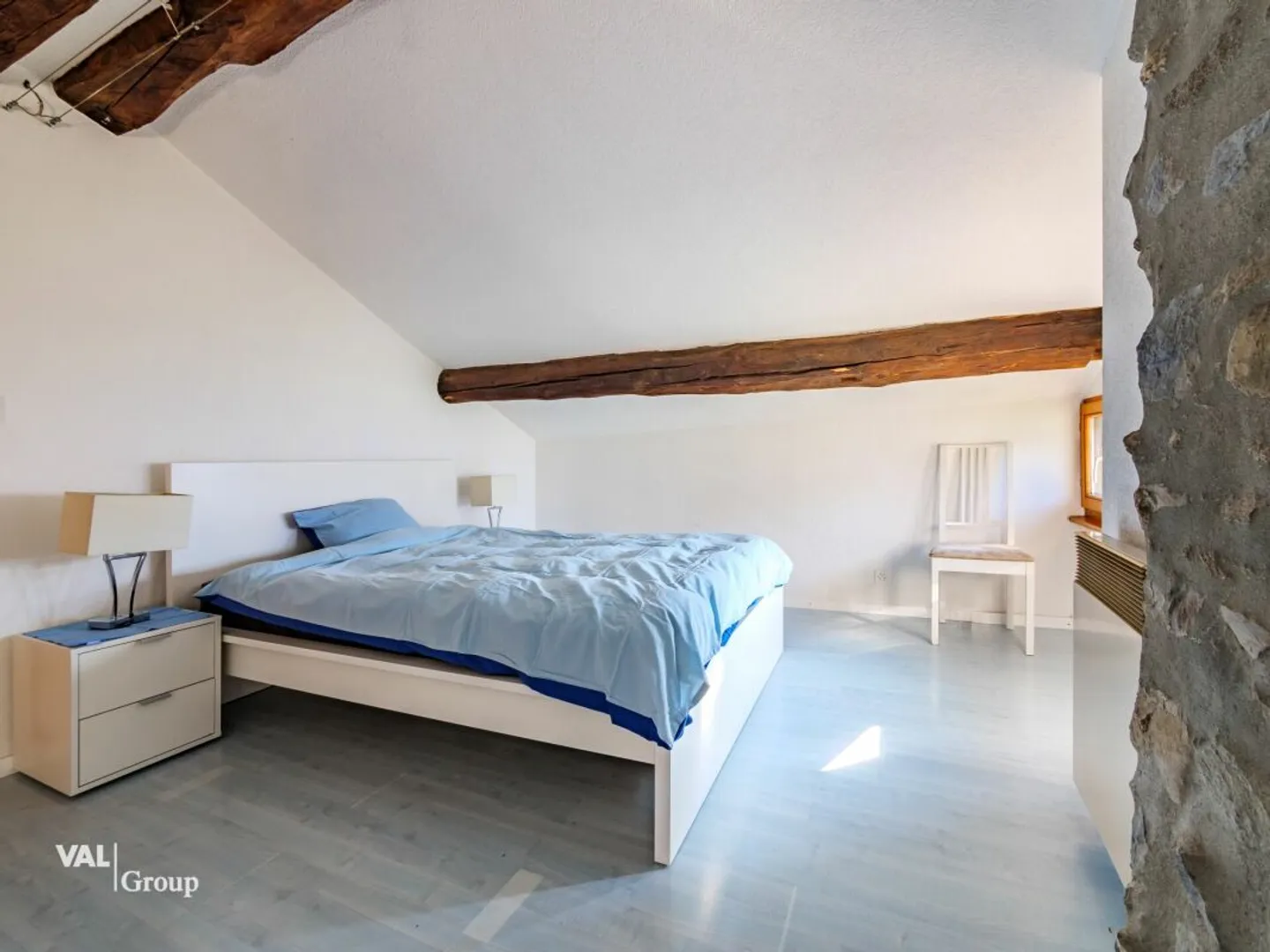 Einzigartige Gelegenheit: Haus mit zwei unabhängigen Wohnungen (5,5 und 2,5 Zimmer) - Foto 9 von 21