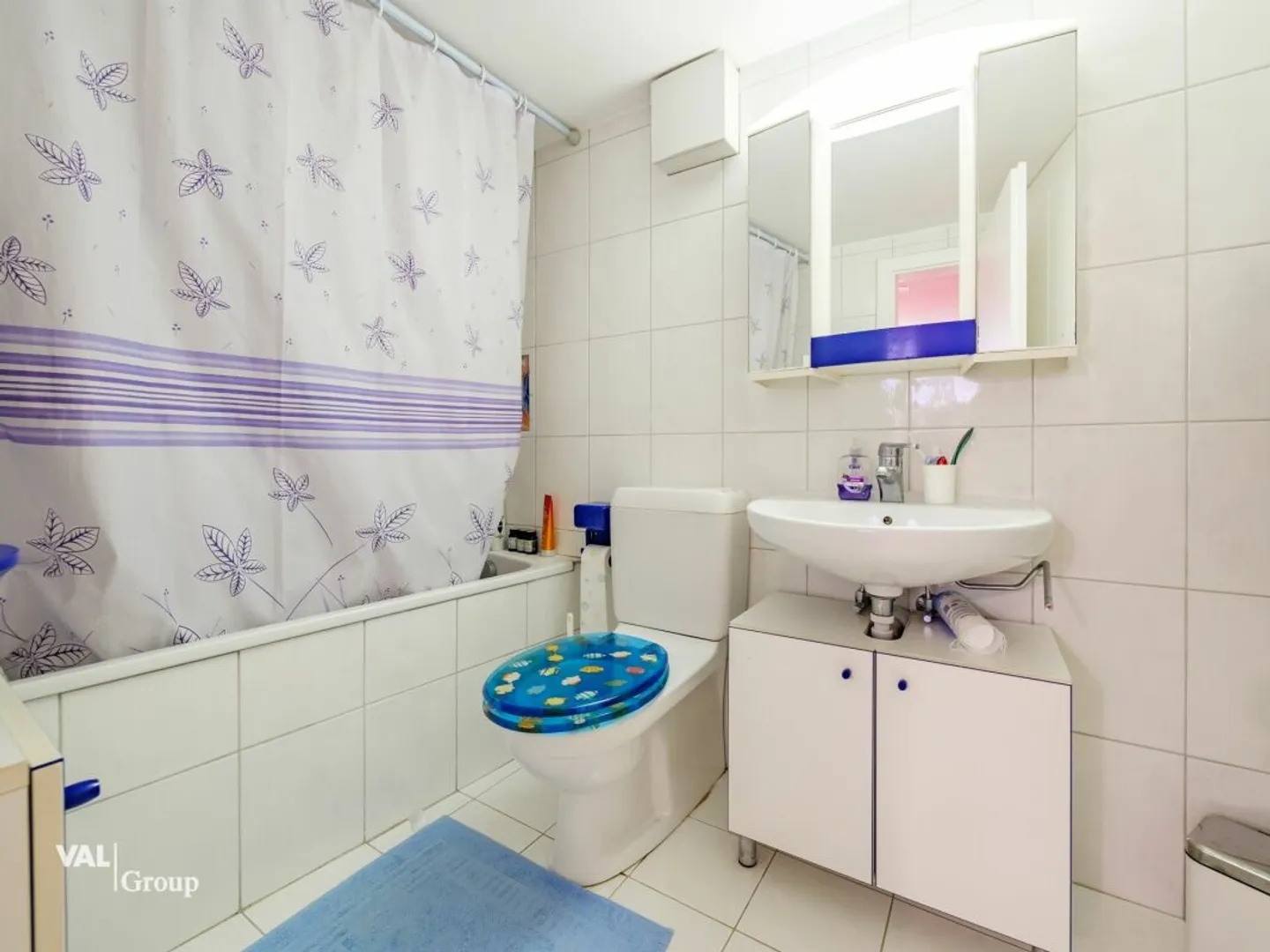 Einzigartige Gelegenheit: Haus mit zwei unabhängigen Wohnungen (5,5 und 2,5 Zimmer) - Foto 12 von 21