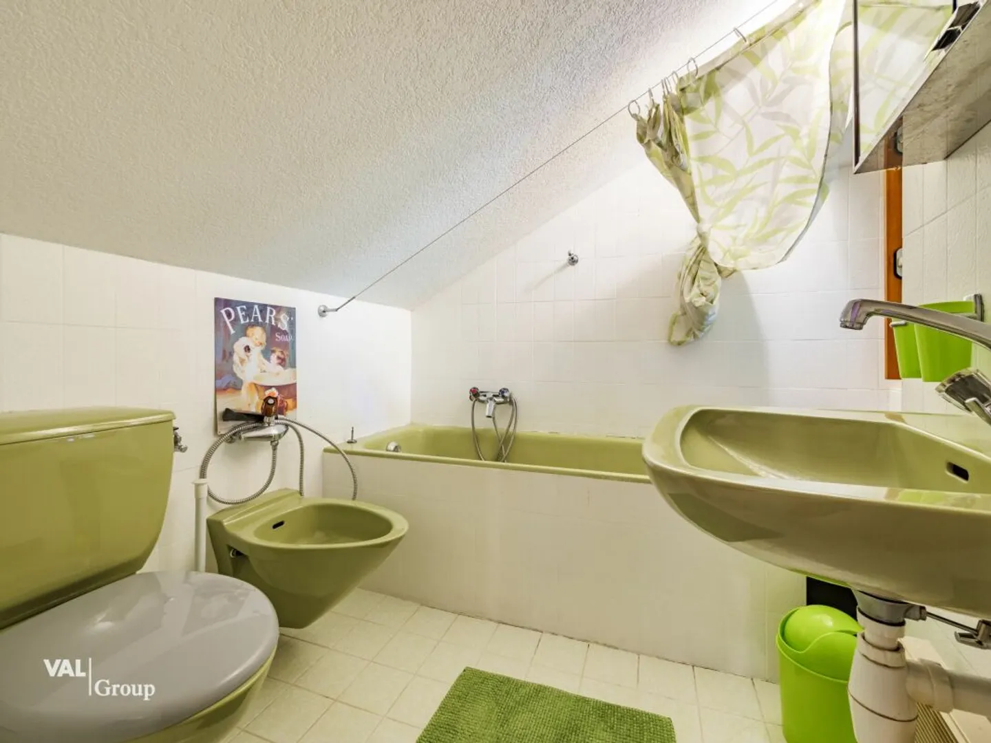 Einzigartige Gelegenheit: Haus mit zwei unabhängigen Wohnungen (5,5 und 2,5 Zimmer) - Foto 13 von 21