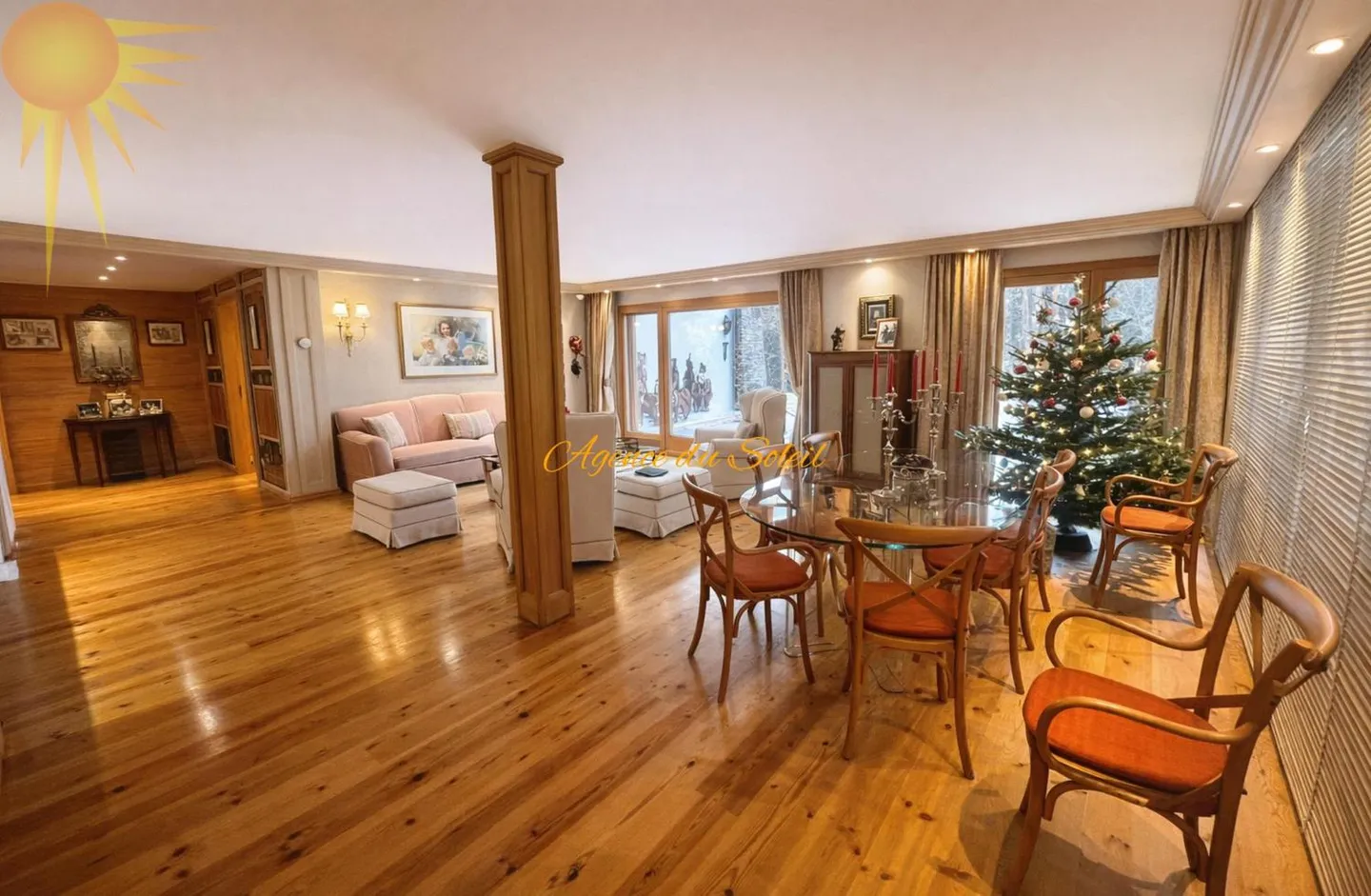 Ski-in / Ski-out? Außergewöhnliche 4,5-Zimmer-Wohnung mit privatem Pool im Herzen von Crans! - Foto 5 von 13