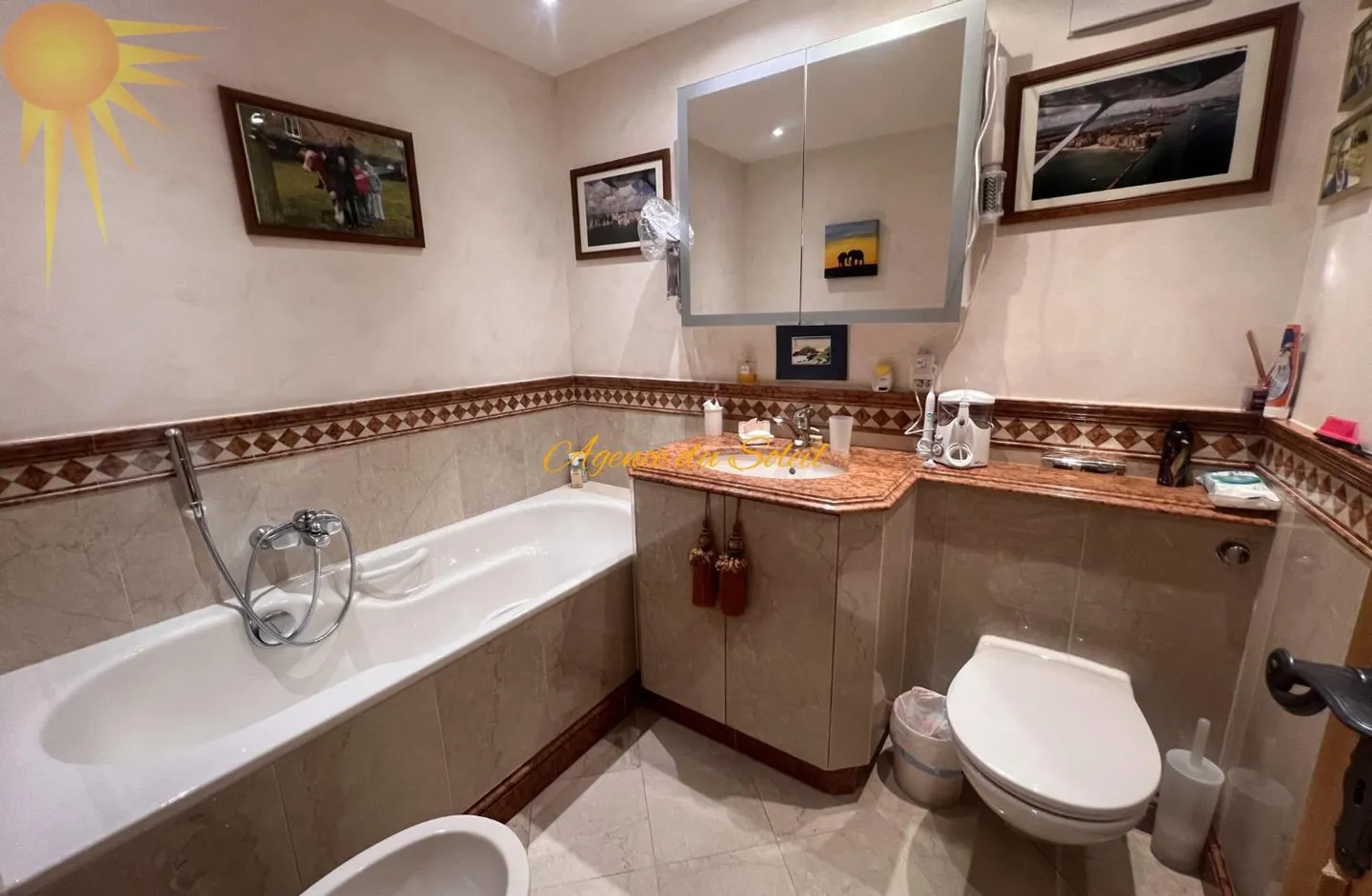 Ski-in / Ski-out? Außergewöhnliche 4,5-Zimmer-Wohnung mit privatem Pool im Herzen von Crans! - Foto 13 von 13