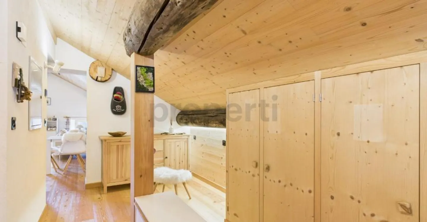 Tradition Meets Comfort: 2.5 Room Second Home in Nufenen – natu... - Photo 7 of 10