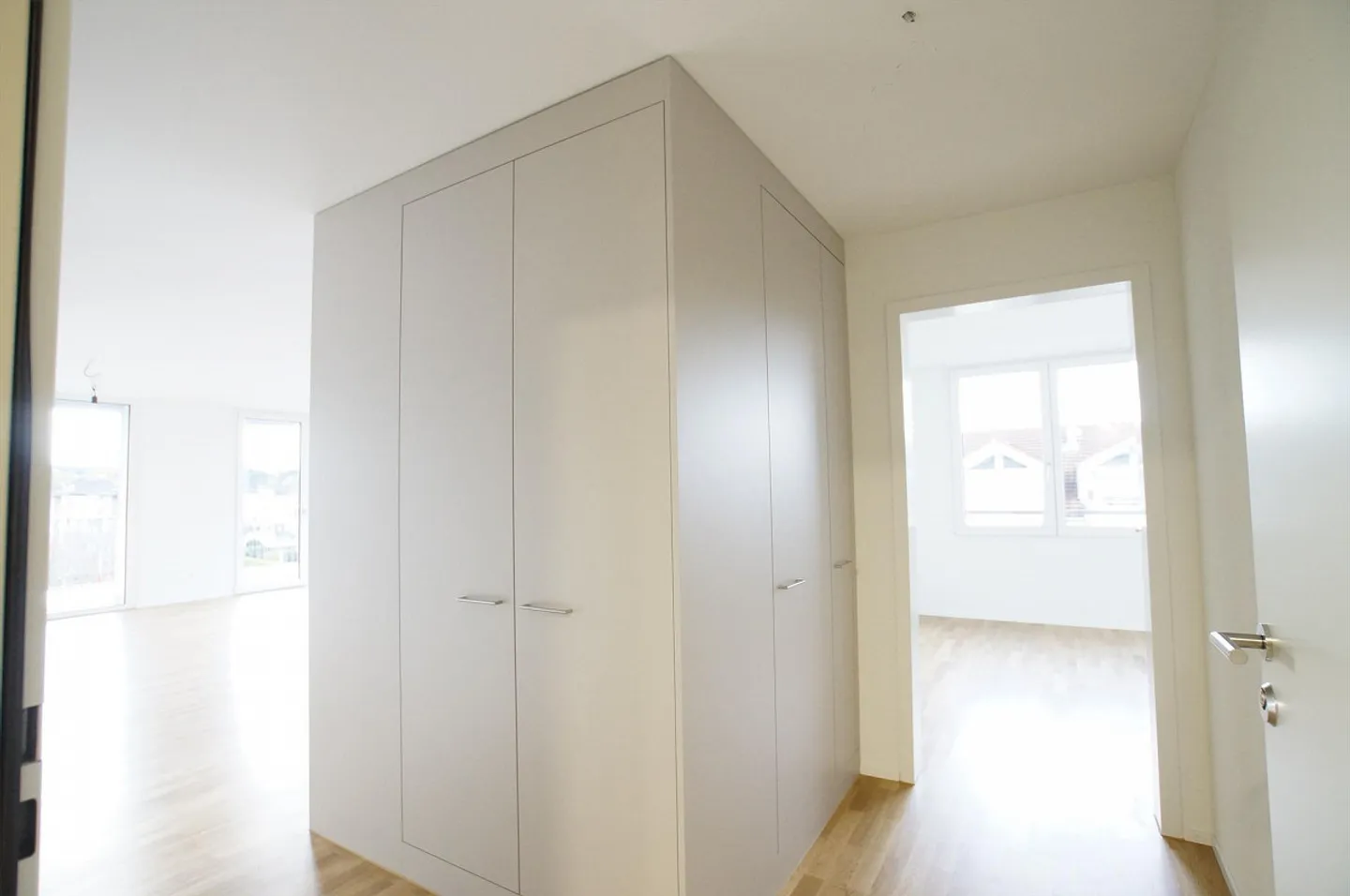 Grosszügige 4.5-Zimmerwohnung Attika im Herzen von Inwil - Photo 5 sur 11