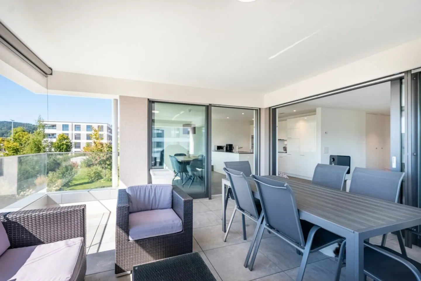 Bright apartment with loggia in a tax-attractive community - Photo 10 of 15