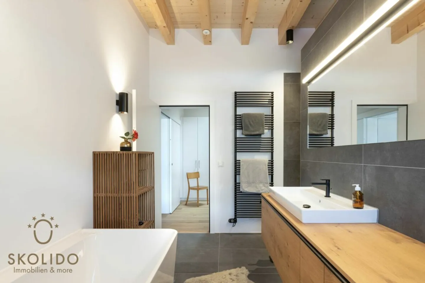 Luxuriöse, sehr grosse 5.5-Zimmer-Attikawohnung in Visp - Photo 15 sur 48