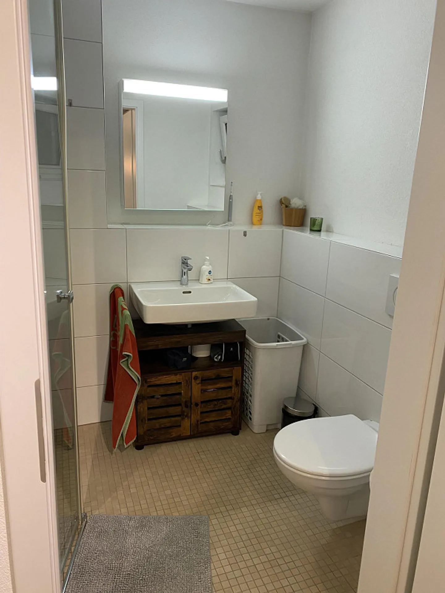 Appartement 2 1/2 pièces ensoleillé et calme - Photo 4 sur 5