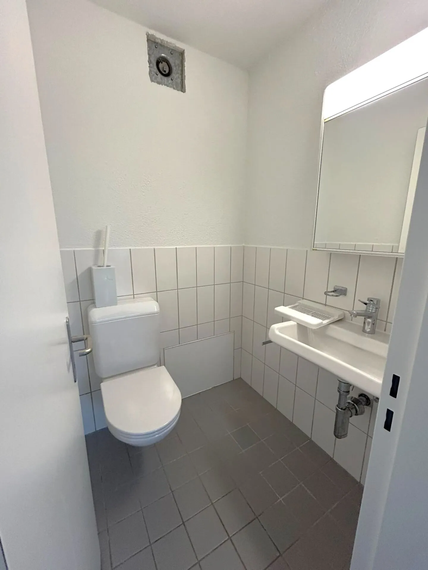 Renovierte Wohnung in Wollishofen - Foto 6 von 14