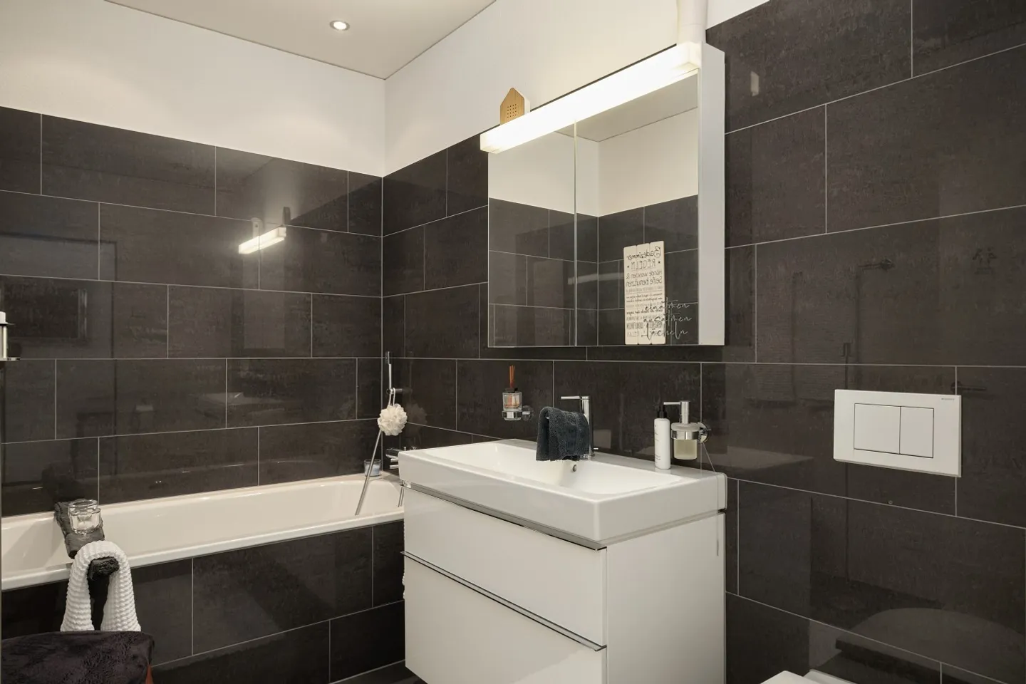 Vivere con vista: Appartamento 3.5 locali con loggia vicino al Lago di Costanza - Foto 6 di 11