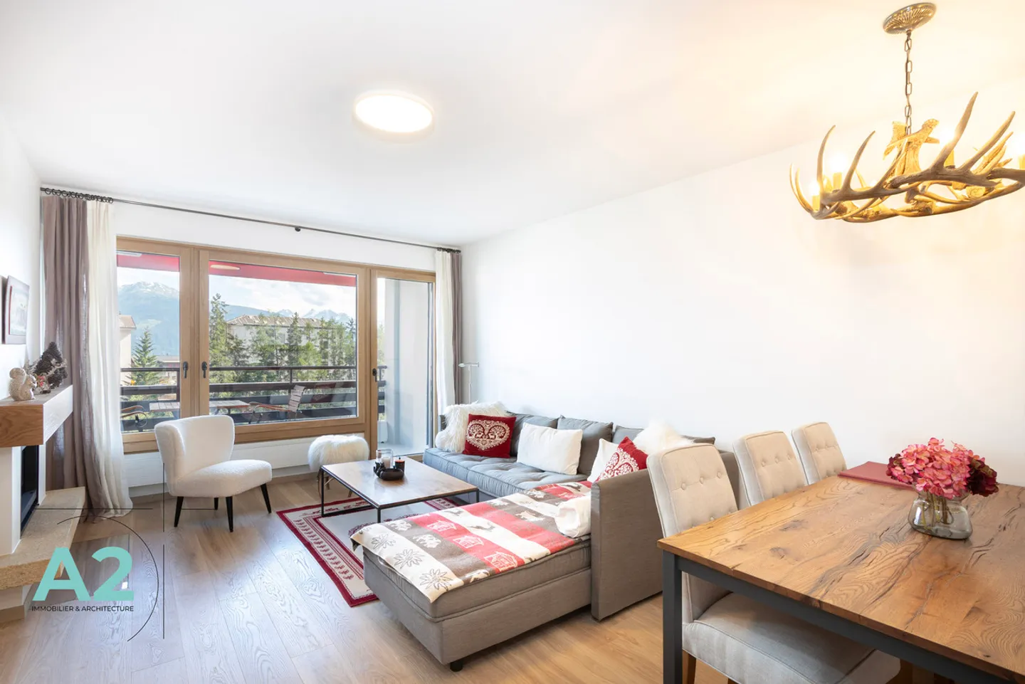 Magnifique 4,5 pièces au centre de Crans-Montana Location annuelle - Photo 1 sur 14