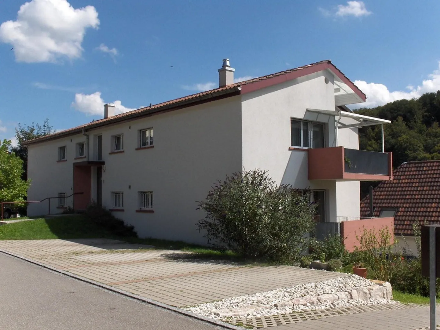 Appartement 4 pièces à louer à Ziefen - Photo 1 sur 12