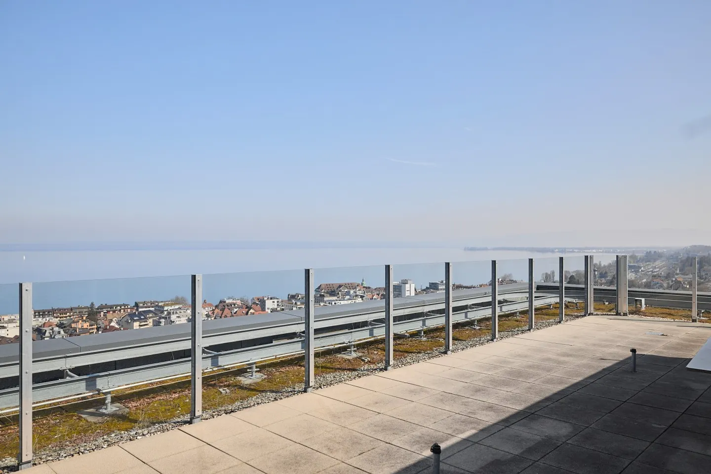 Vivere con vista: Appartamento 3.5 locali con loggia vicino al Lago di Costanza - Foto 10 di 11