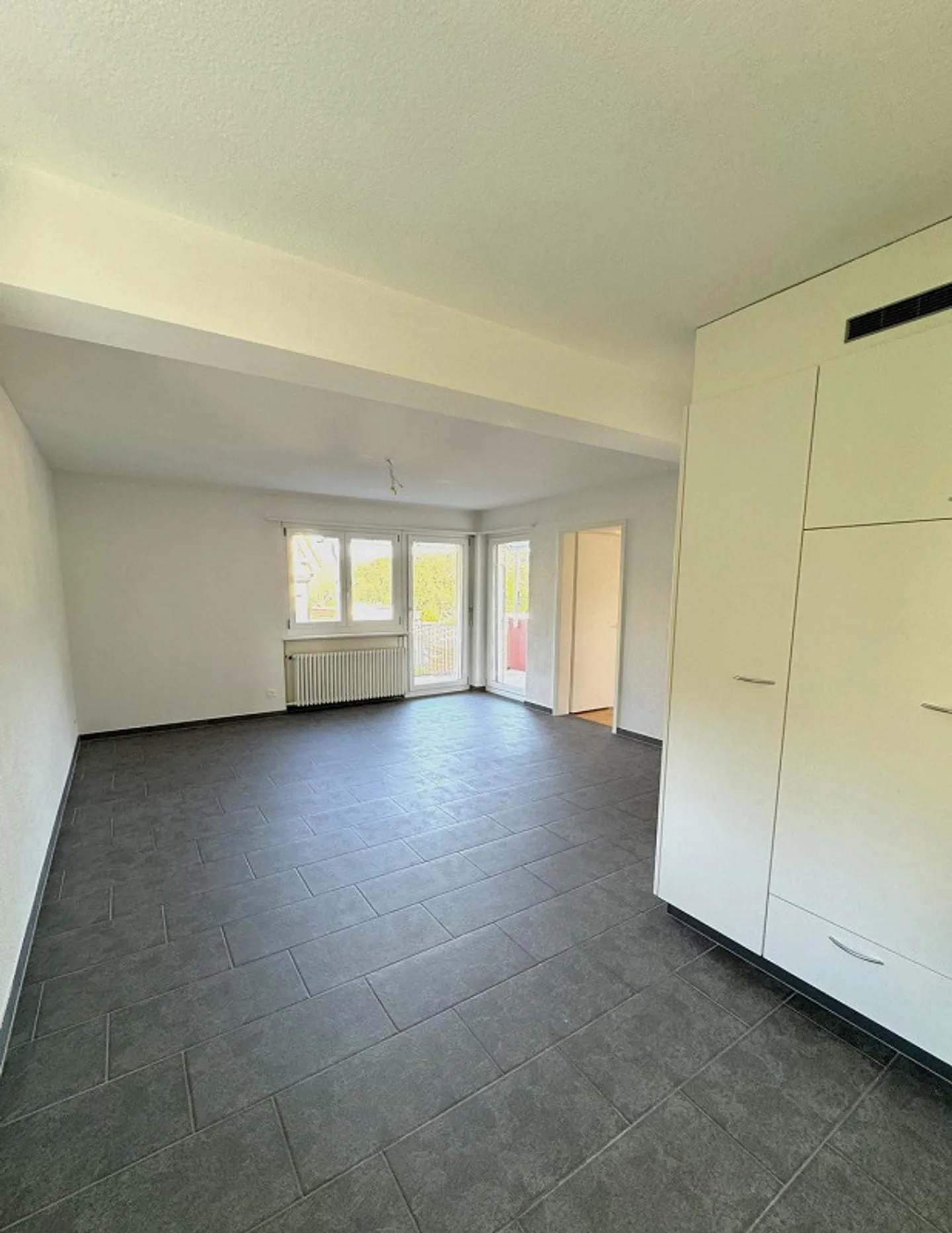 Appartement 4 pièces à louer à Ziefen - Photo 4 sur 12