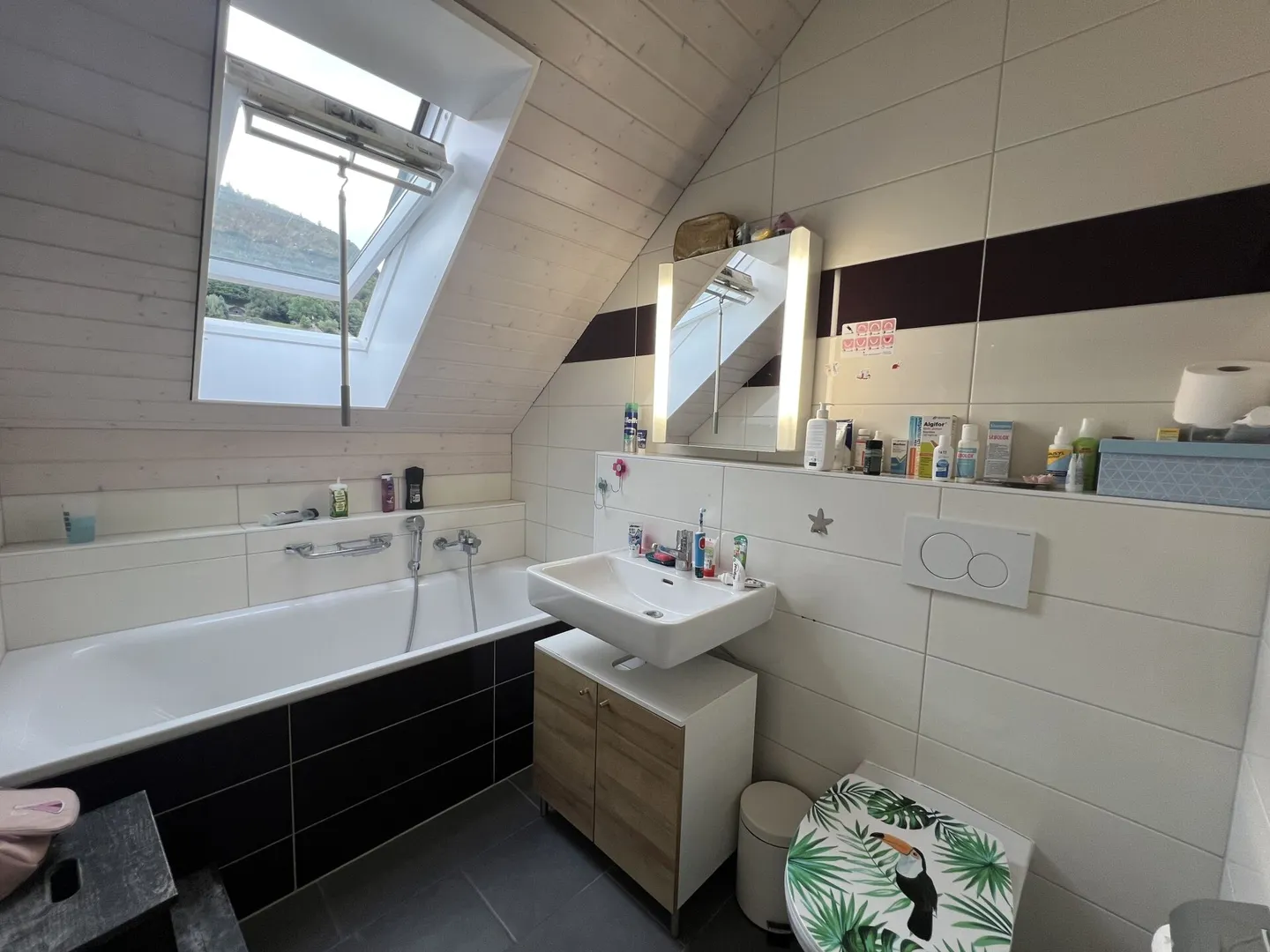 Appartement en duplex de 4.5 pièces + mezzanine - Foto 6 von 8
