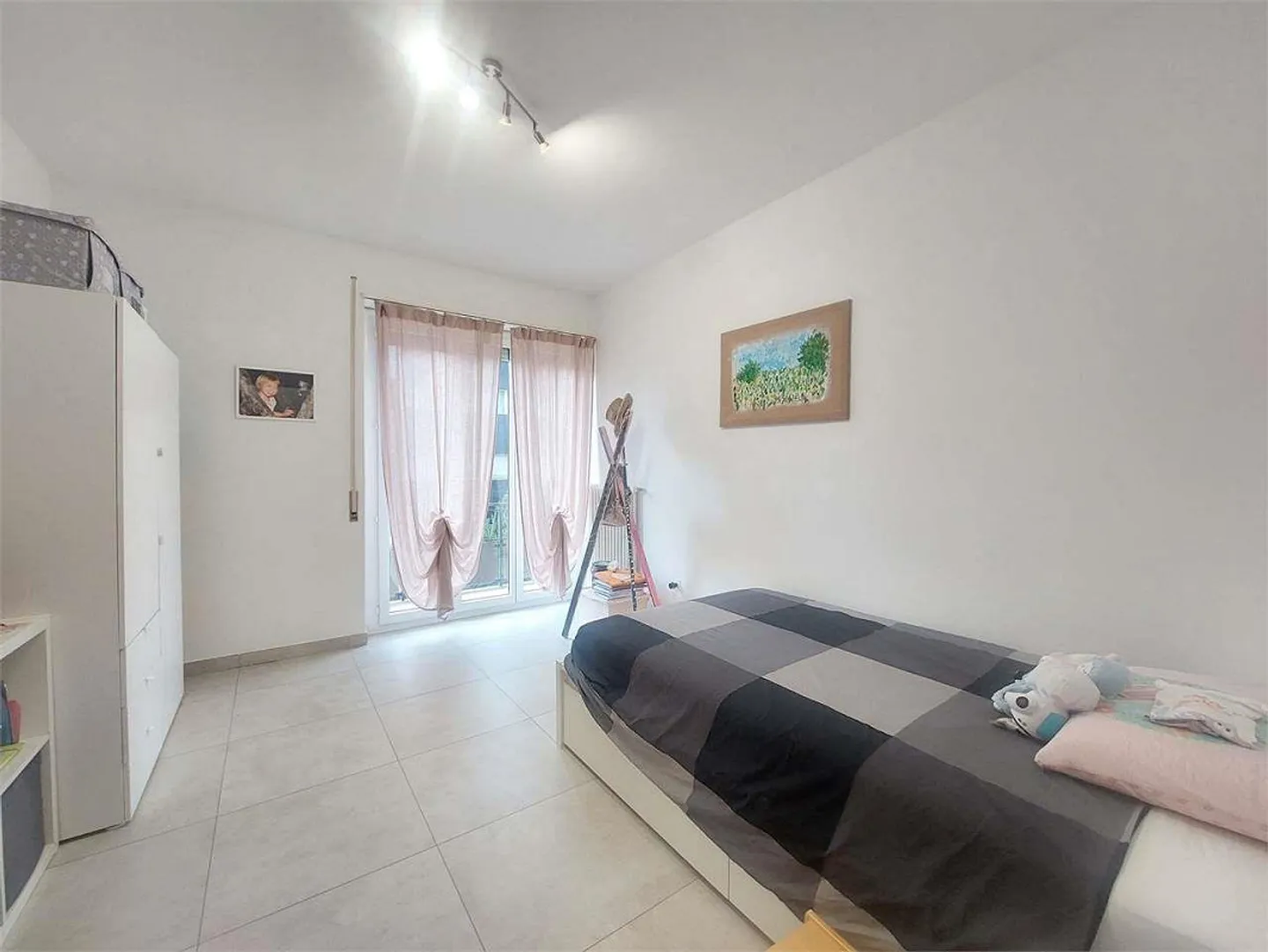Helle 4.5-Zimmer-Wohnung in Lugano - Foto 5 von 6