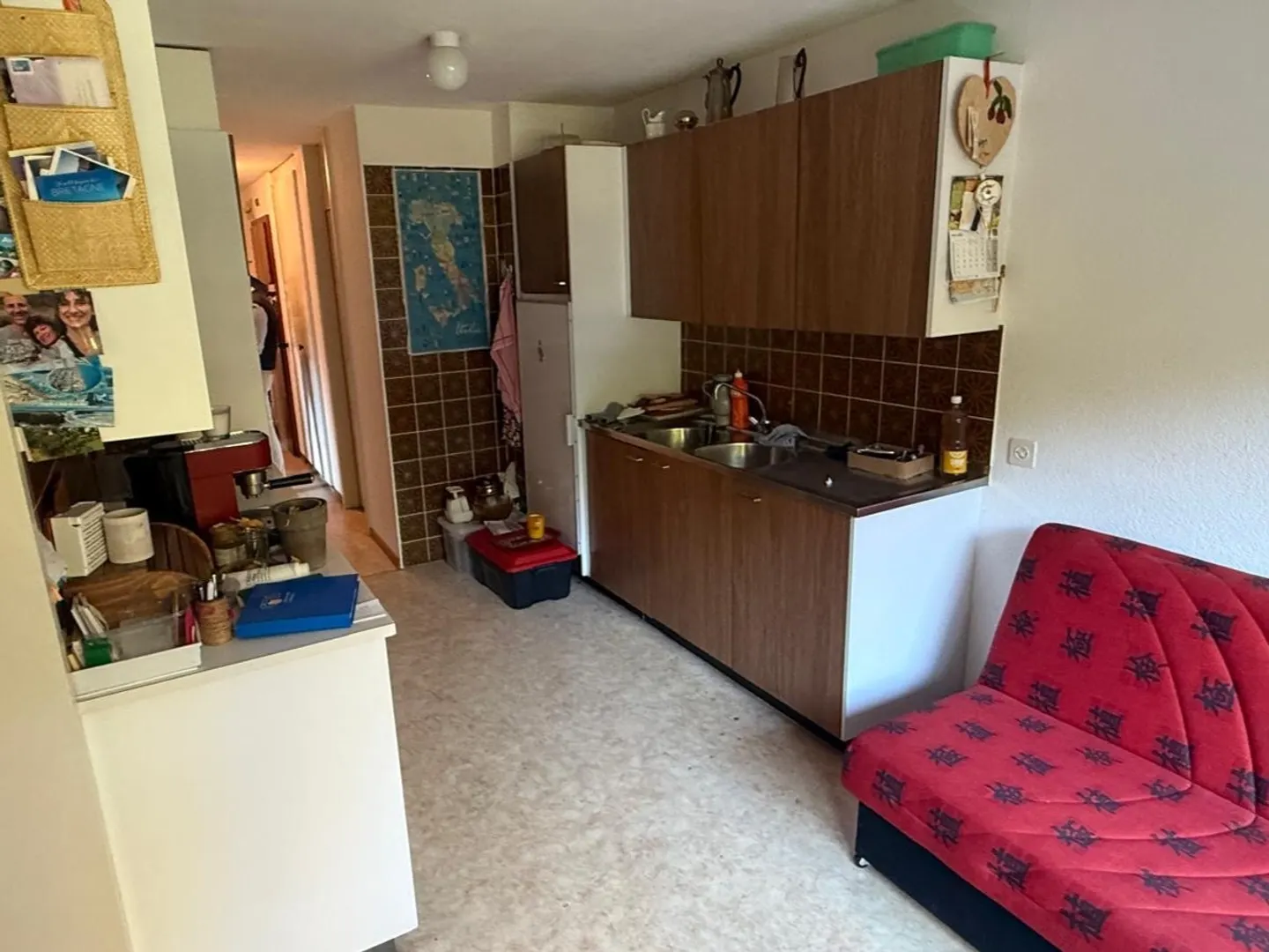Renovation Opportunity Apartment - Photo 2 of 7