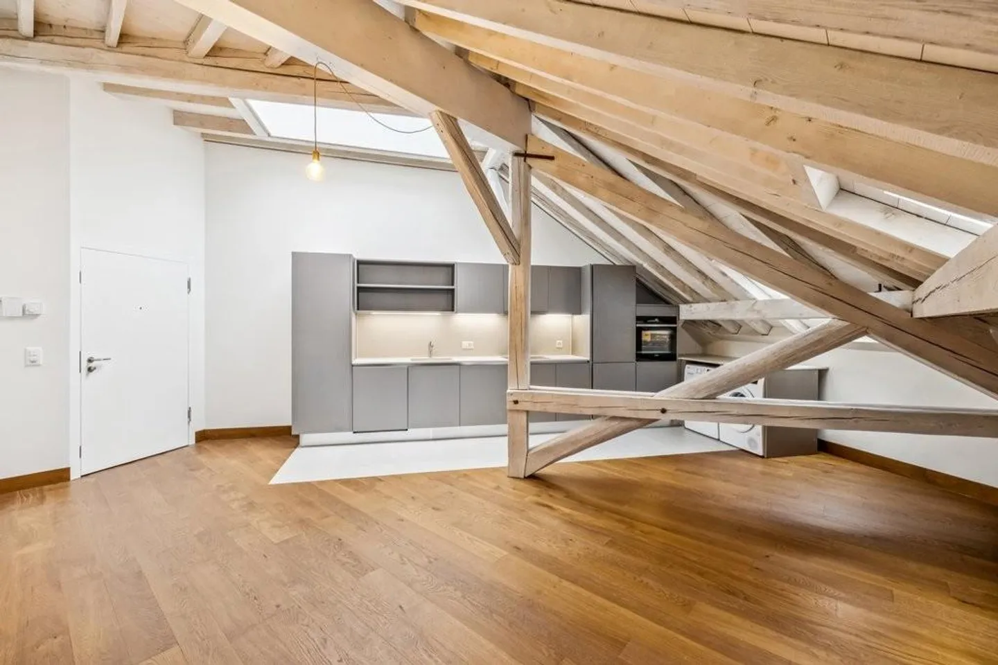 3.5-room apartment for rent in Lausanne! - Photo 3 of 10