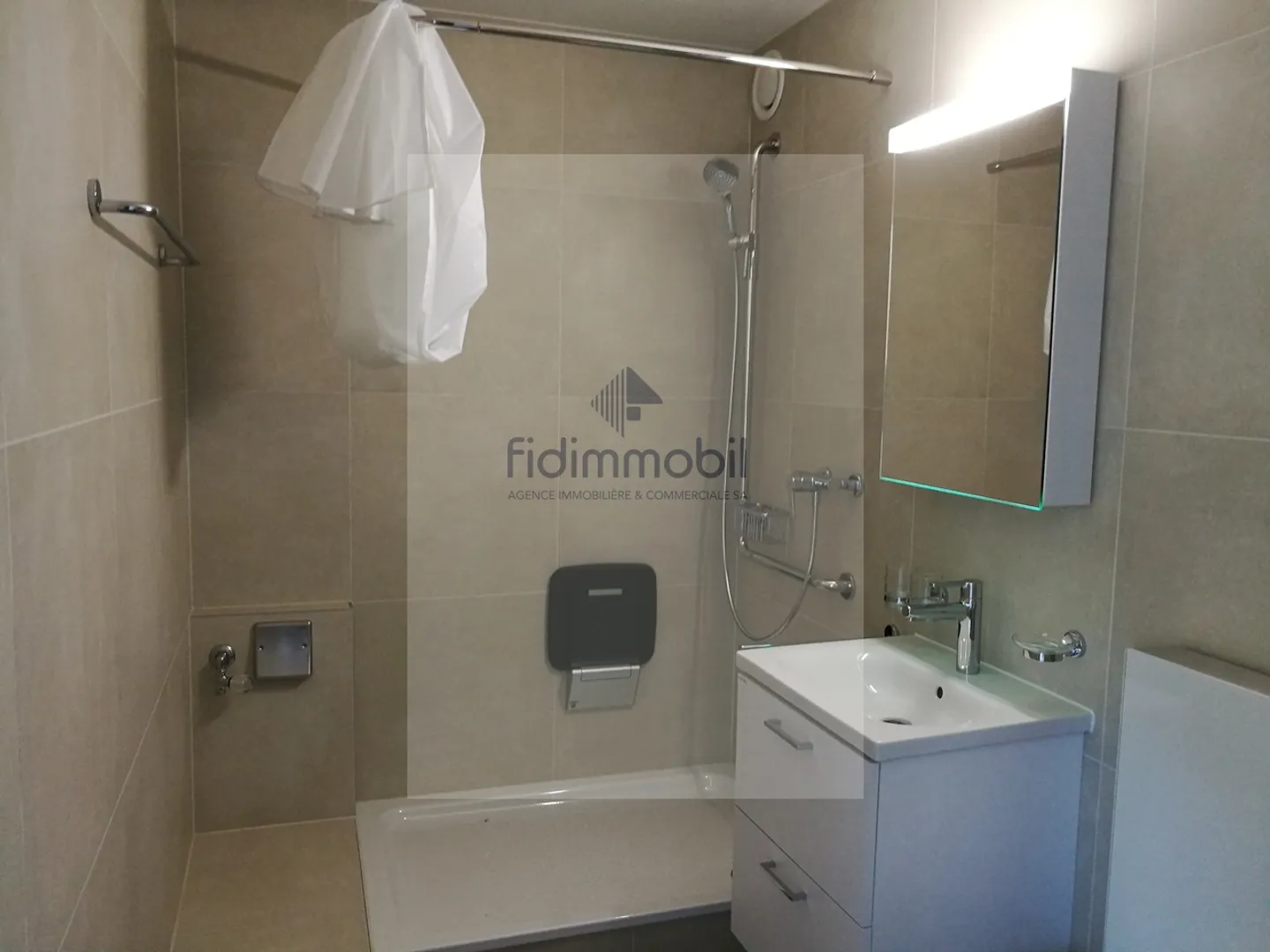 Geschütztes 2-Zimmer-Apartment, reserviert für Personen mit AVS/AI - Foto 4 von 4