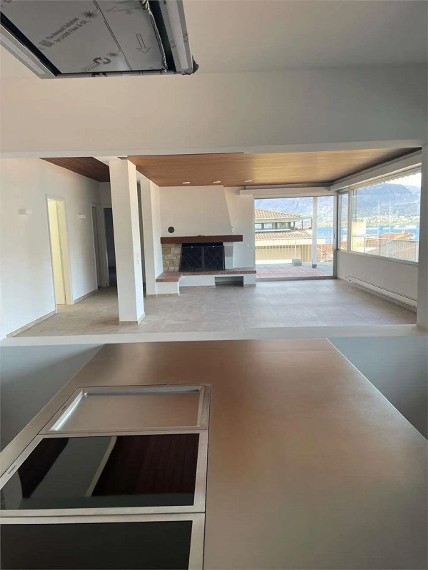 Vira Gambarogno, Attic 6.5 rooms, renovated and with lake view - Photo 9 of 13