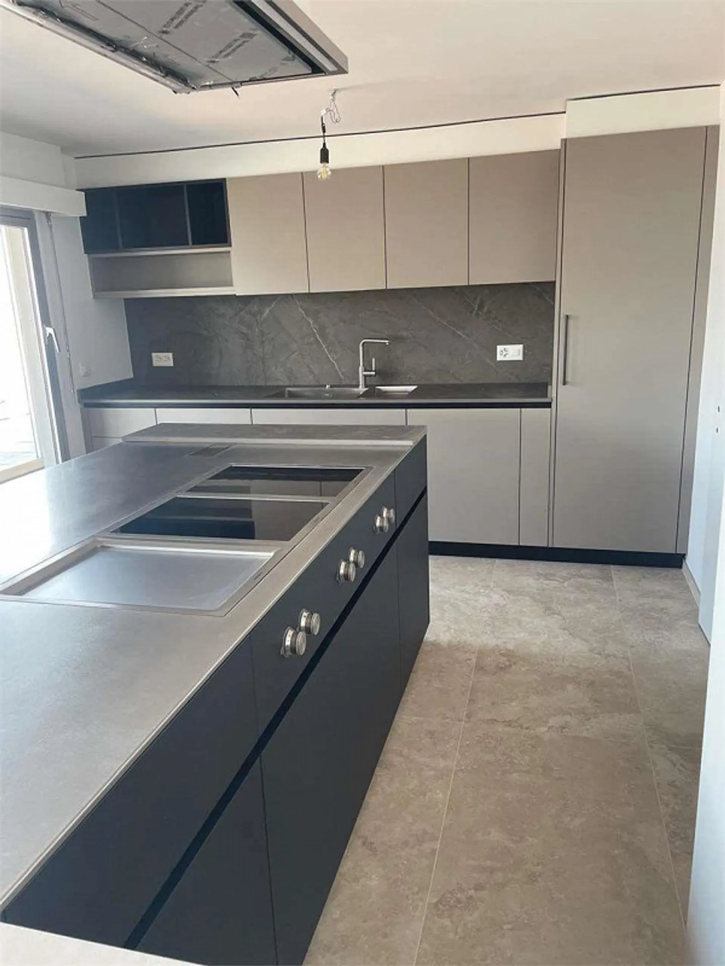 Vira Gambarogno, Attic 6.5 rooms, renovated and with lake view - Photo 10 of 13