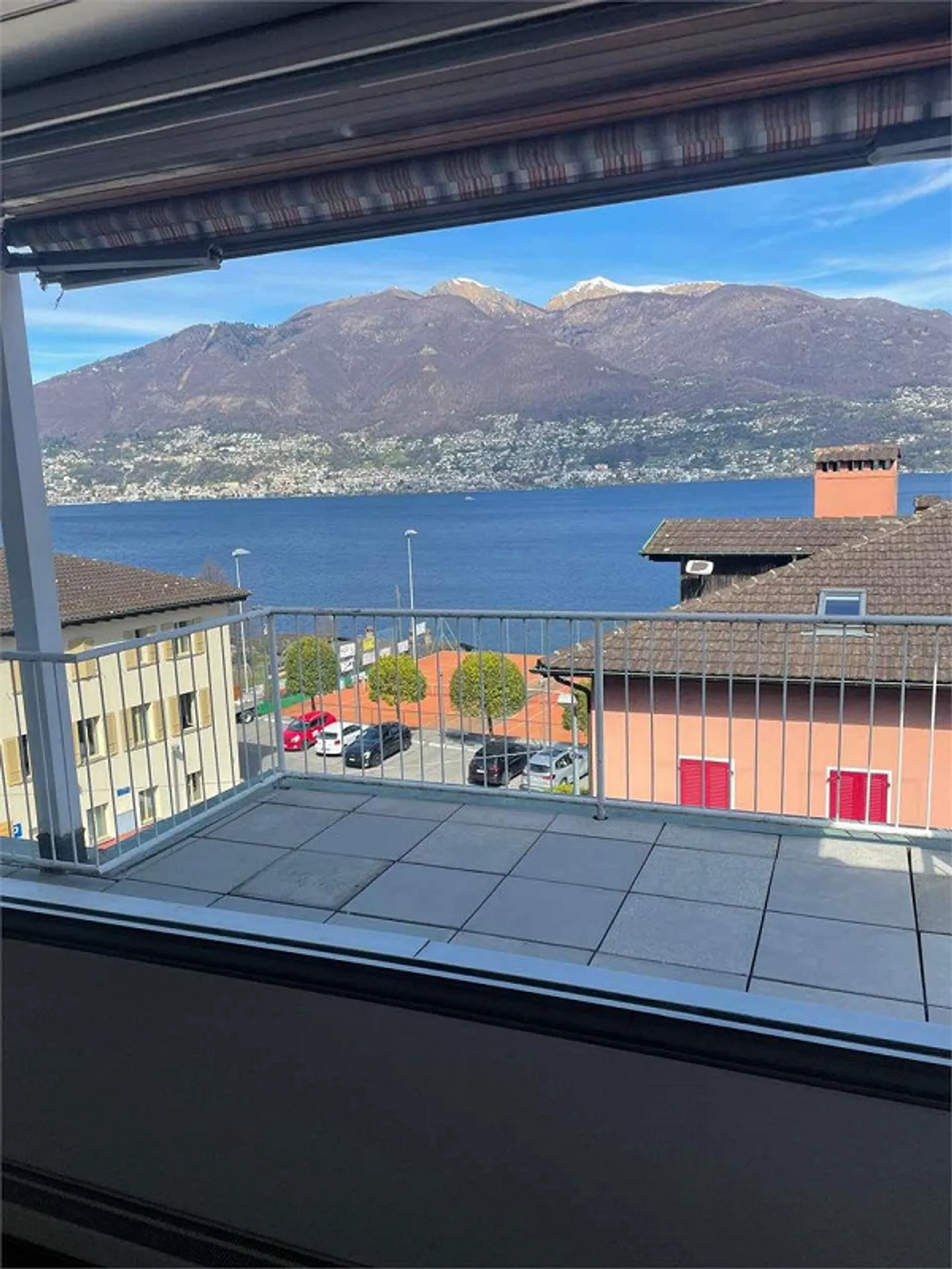 Vira Gambarogno, Attic 6.5 rooms, renovated and with lake view - Photo 11 of 13