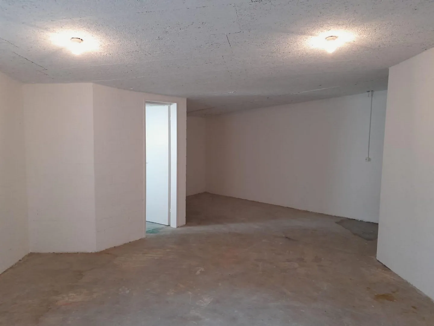 Sala multifunzionale al 1° piano interrato, in affitto a 8912 Obfelden - Foto 3 di 7