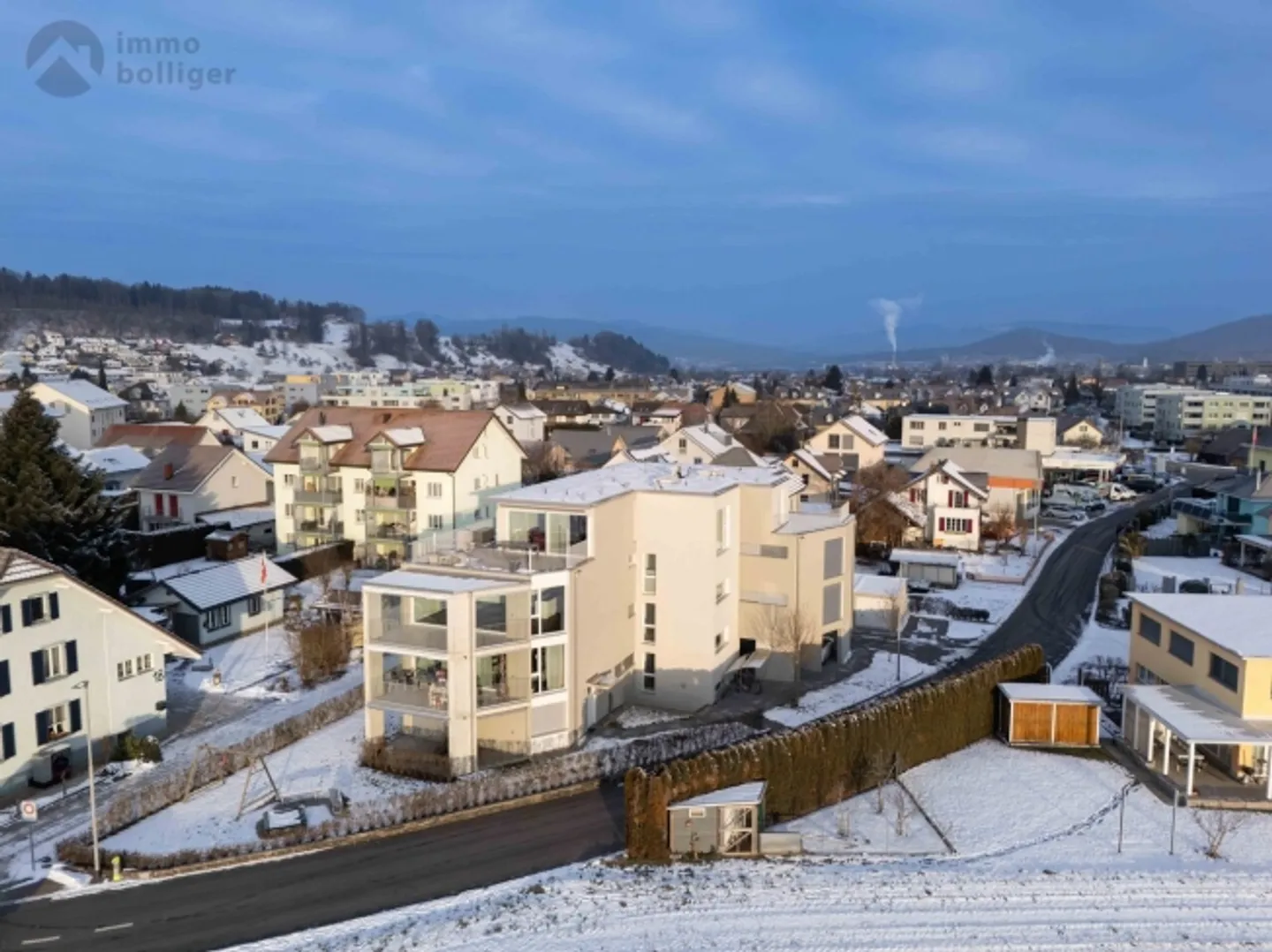 A Home to Breathe and Feel Good - Photo 2 of 13