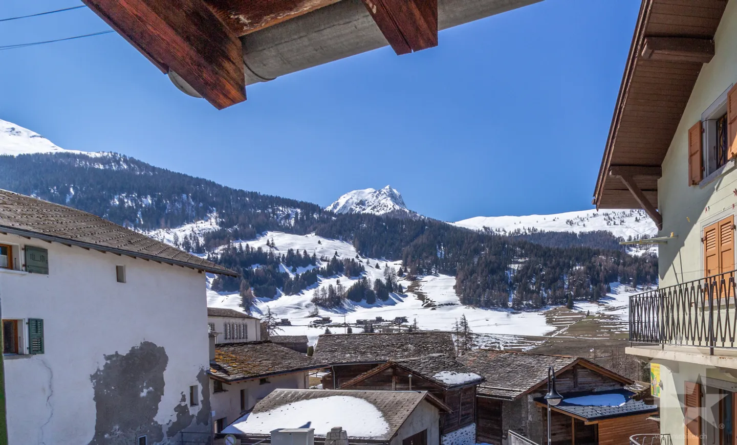 Autentica casa di villaggio del 18° secolo con spazi esterni - Foto 9 di 31