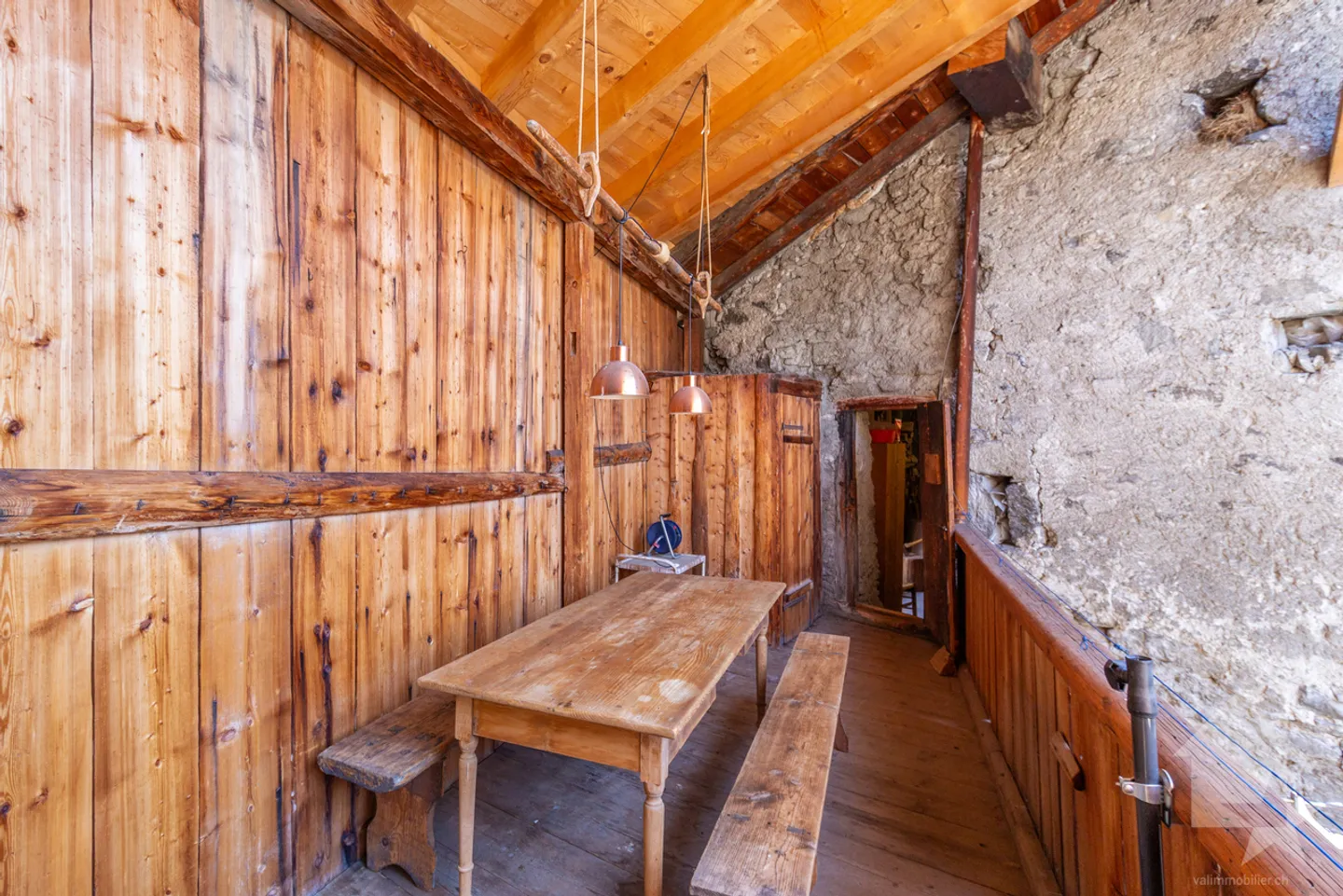 Autentica casa di villaggio del 18° secolo con spazi esterni - Foto 22 di 31