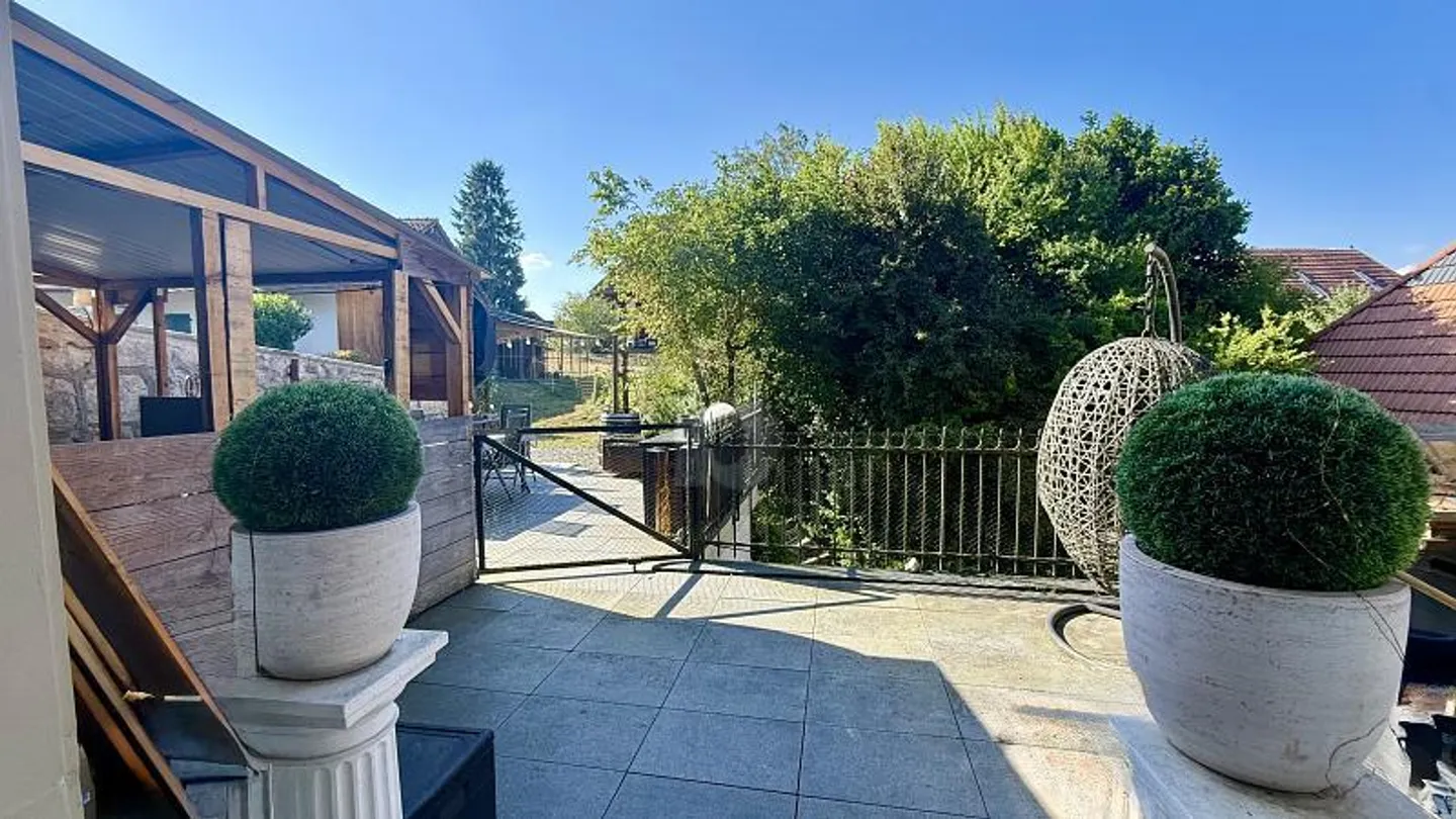 LICHT, RAUM UND TERRASSE ZUM GENIESSEN - Foto 5 di 6