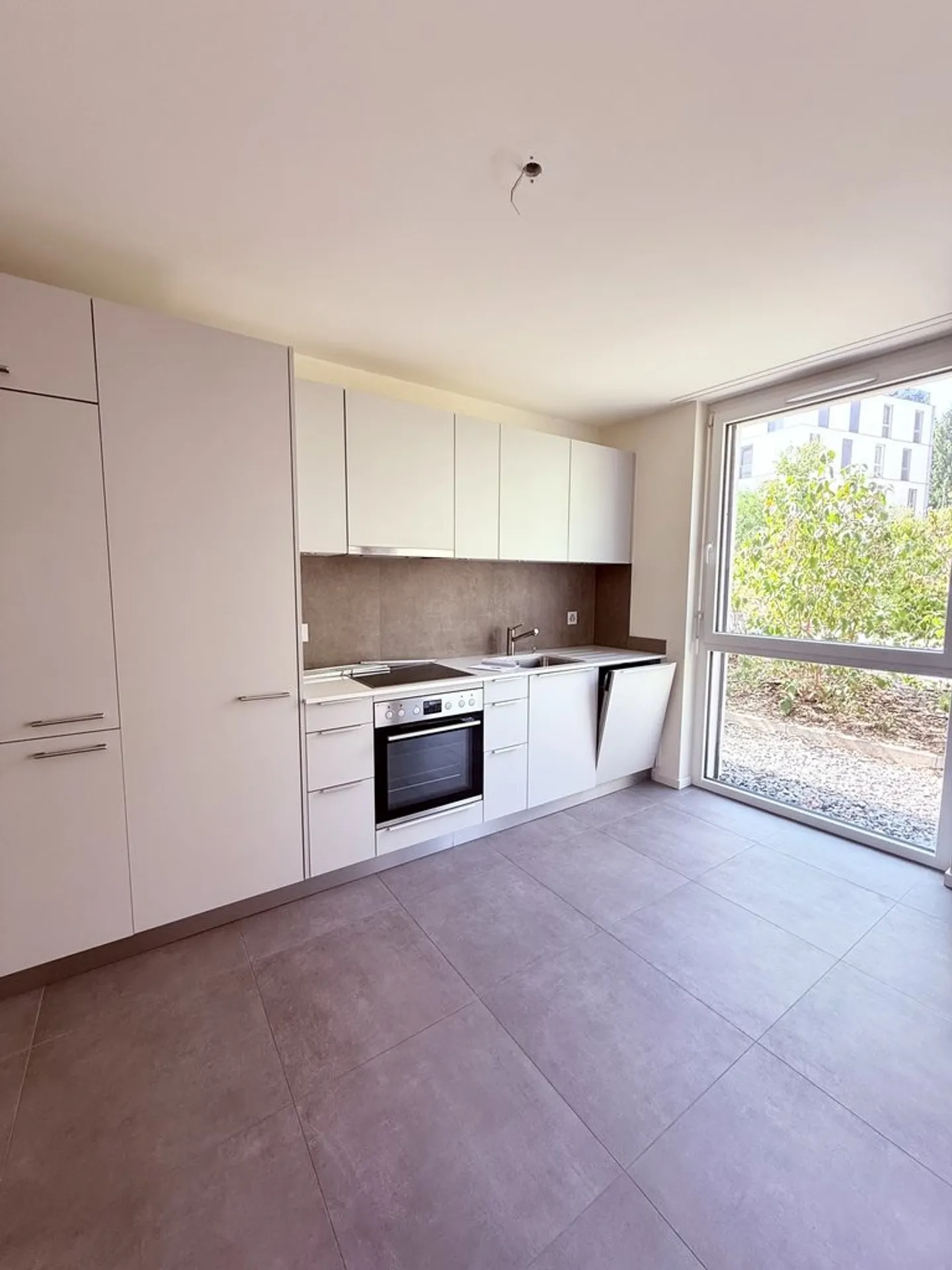 Charmant Appartement à Cheseaux - Photo 2 sur 9