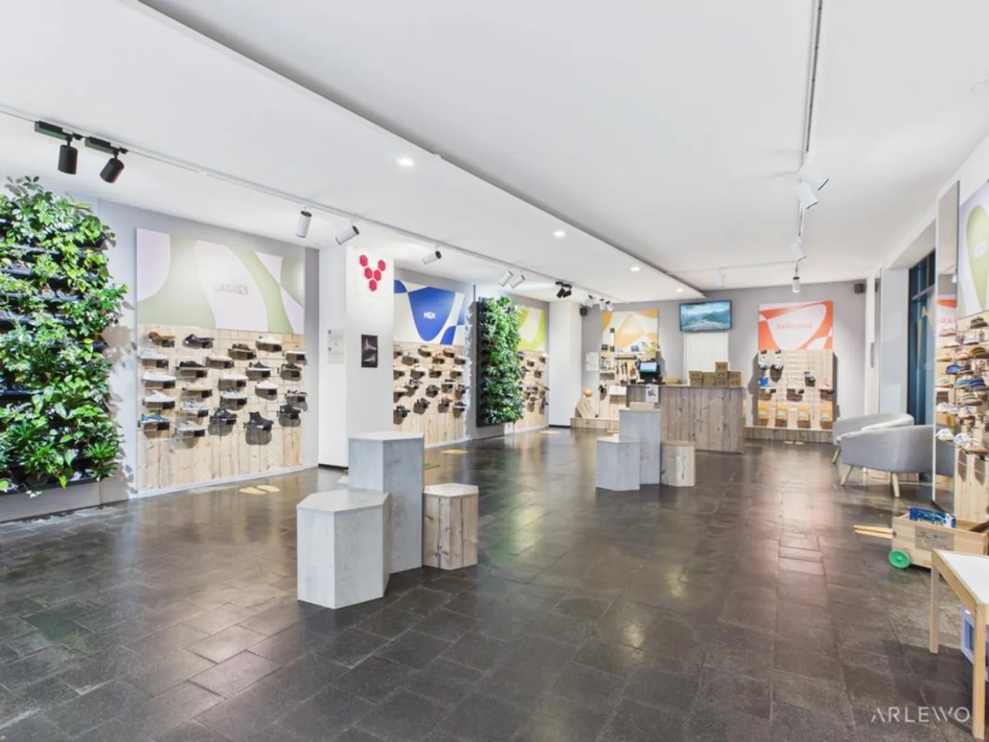 Votre nouveau point de vente ? - Photo 2 sur 7