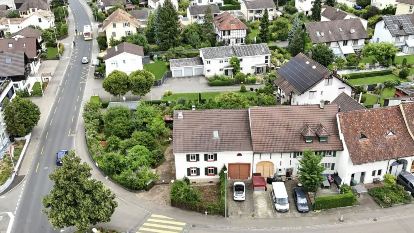 mit Potenzial: historisches Haus im Ortskern - Foto 1 von 15