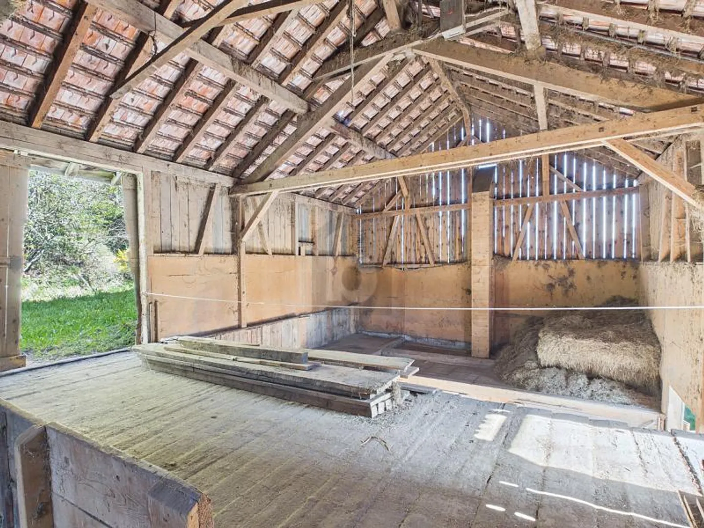 IDILLIO MONTANO CON PROGETTO DI RISTRUTTURAZIONE - Foto 5 di 6