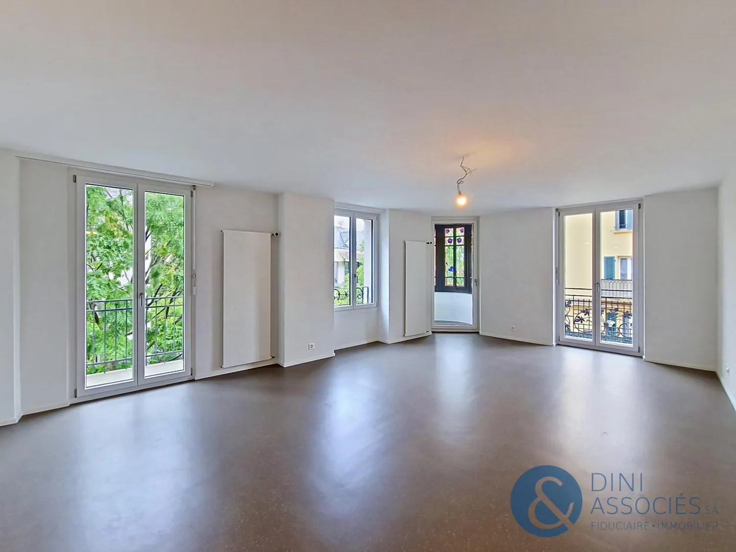 Appartamento 2.5 stanze - Foto 1 di 9