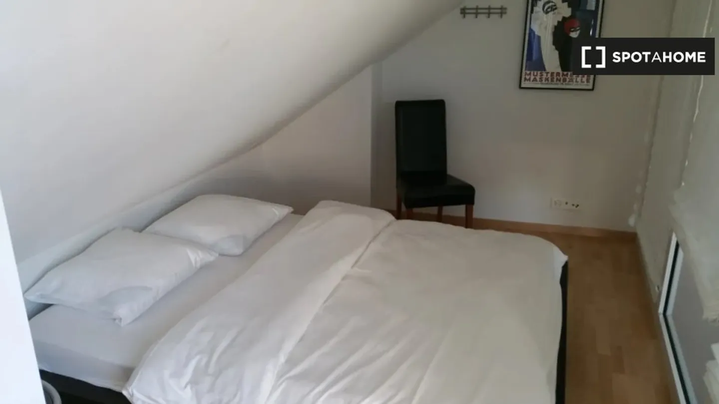 Découvrez, visitez et louez votre nouveau chez-vous en ligne en toute confiance. - Photo 3 sur 6