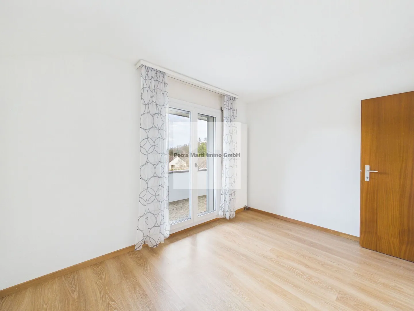 5.5-Room Penthouse Apartment - Photo 8 of 14