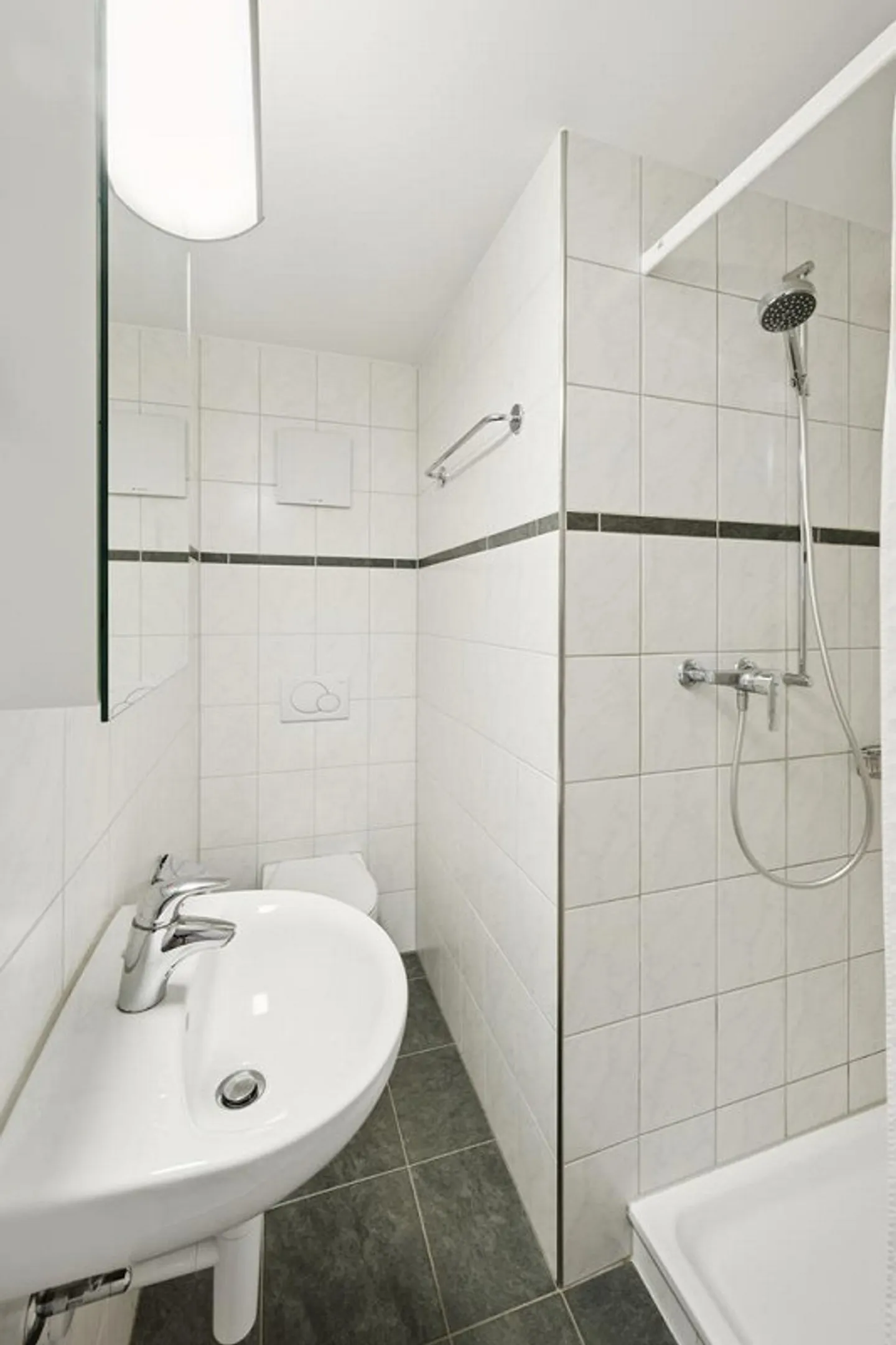 Magnifique penthouse de 4,5 pièces - près de l'ISB - Photo 4 sur 11