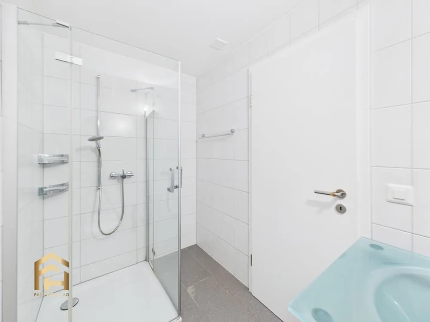 Appartement élégant et lumineux de 5,5 pièces au centre de Brig - Photo 9 sur 13