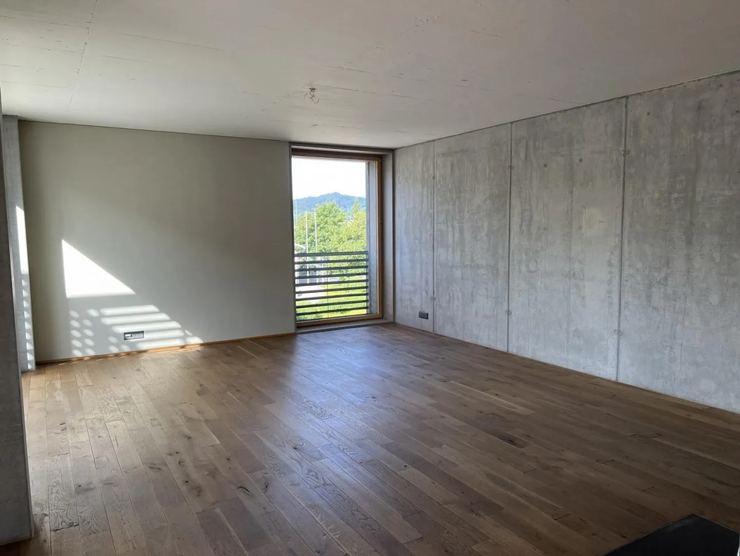 Appartement spacieux de 5,5 pièces à Bennau SZ - Photo 3 sur 10