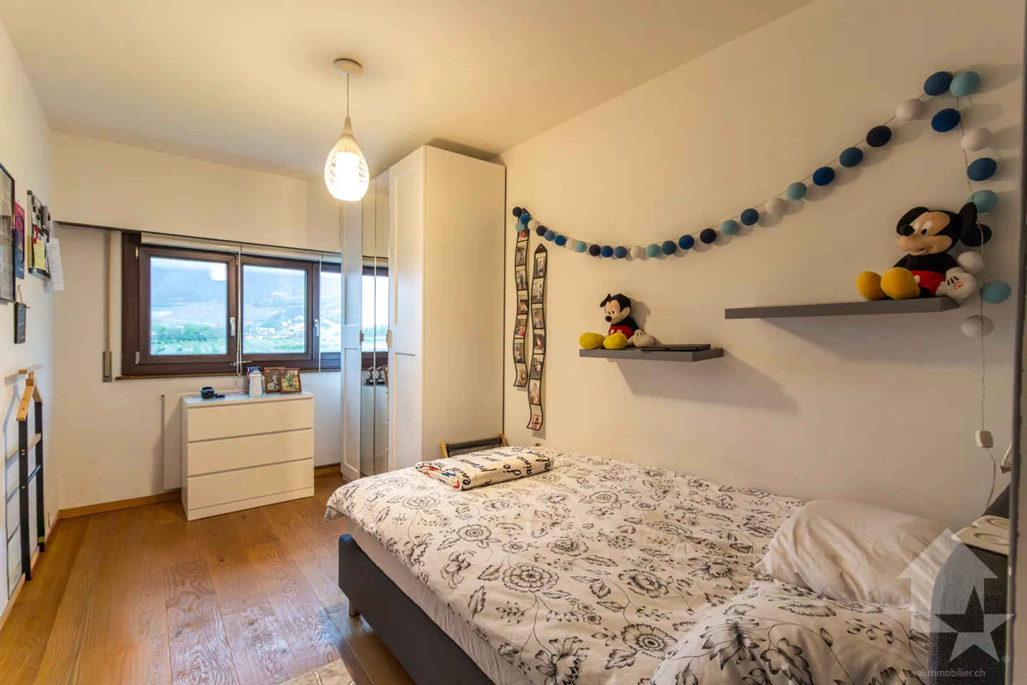 Charming 5.5-room duplex penthouse fully renovated with taste - Photo 11 of 21