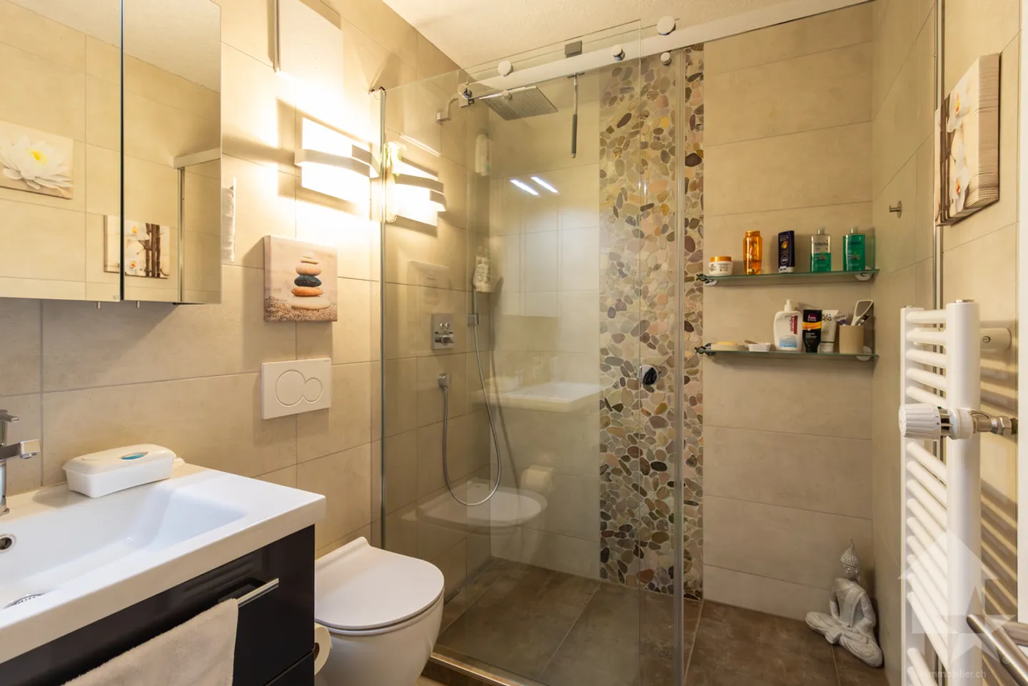 Charming 5.5-room duplex penthouse fully renovated with taste - Photo 12 of 21