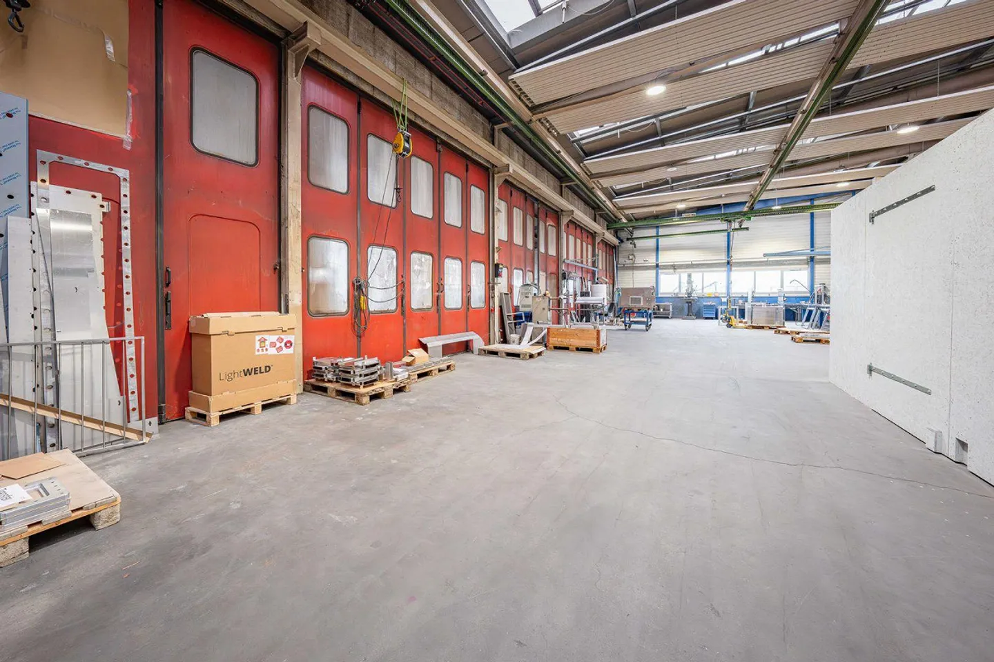 Proprietà commerciale e di produzione con sezione uffici - Foto 12 di 13