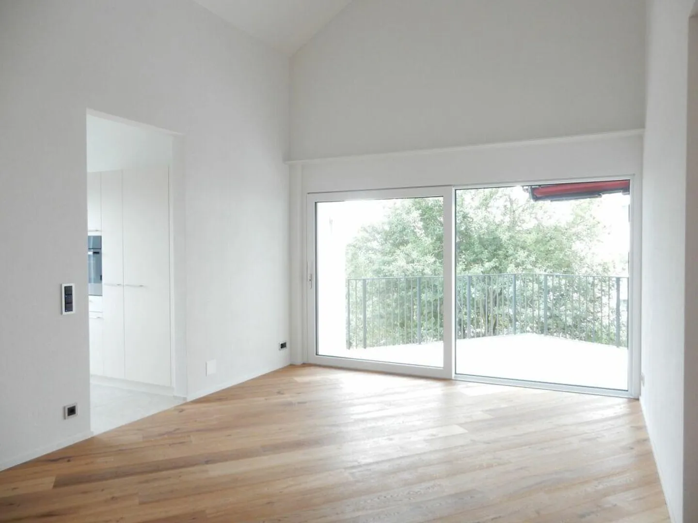 Appartement de location attrayant et neuf dans un emplacement privilégié - Photo 3 sur 9