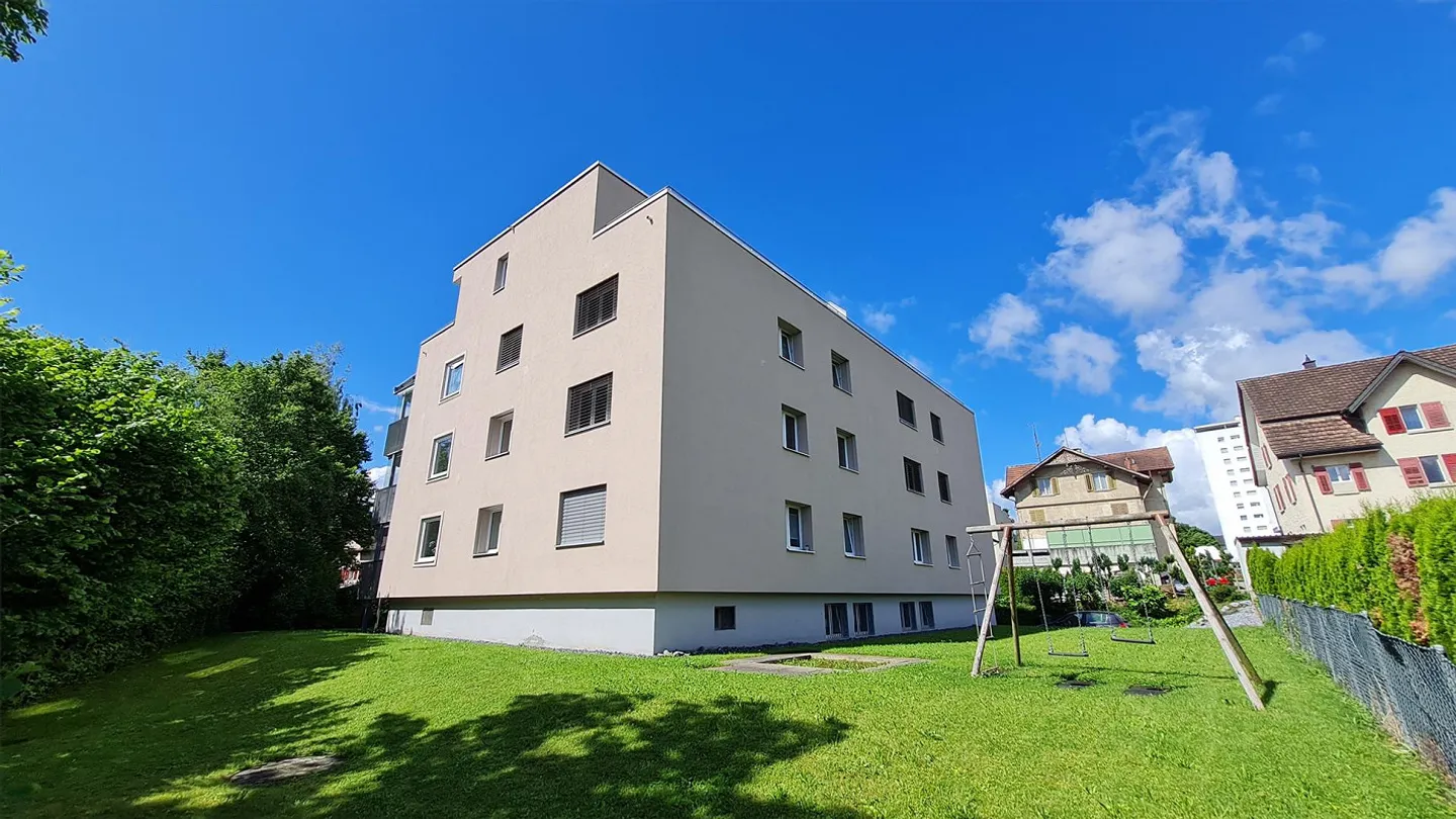 Modern 3.0 room apartment with large balcony! - Photo 1 of 8