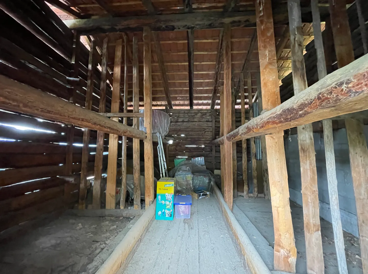 Chalet pronto per ristrutturare a Vernamiège - Foto 4 di 6