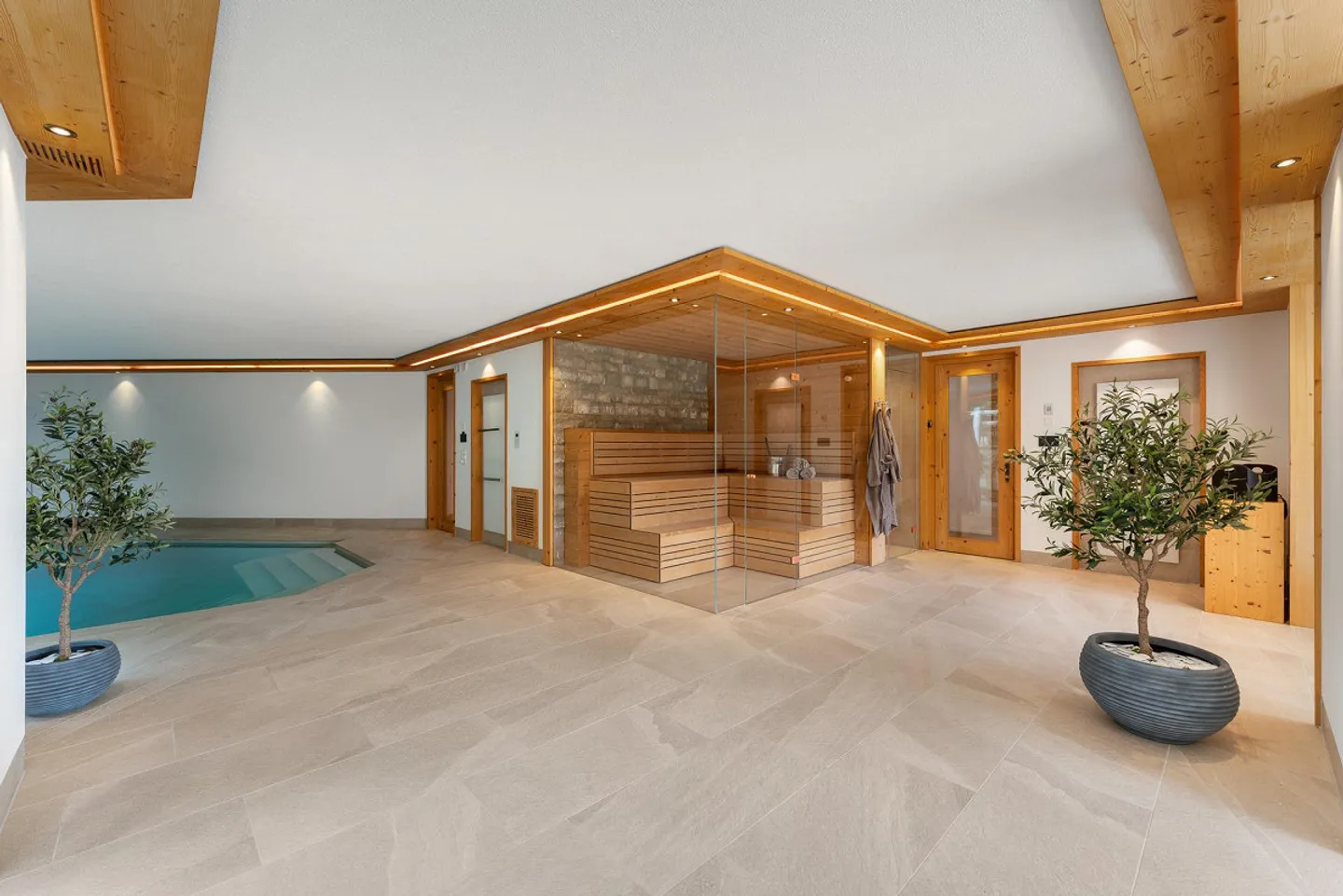 Exklusives Chalet in Lenzerheide - Foto 7 von 8