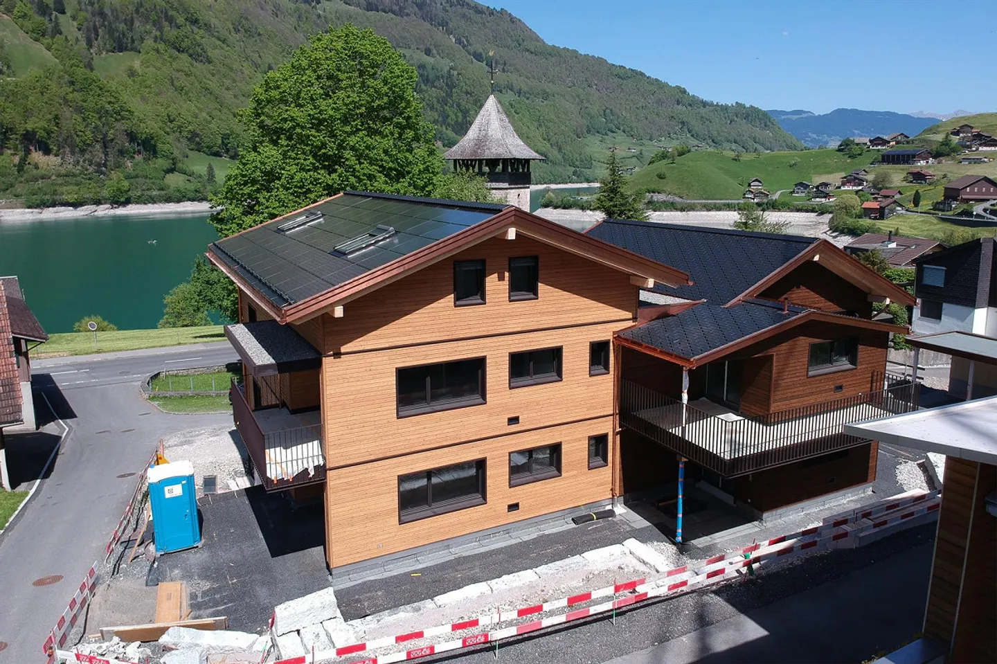 Nuova costruzione sul lago - Foto 1 di 3