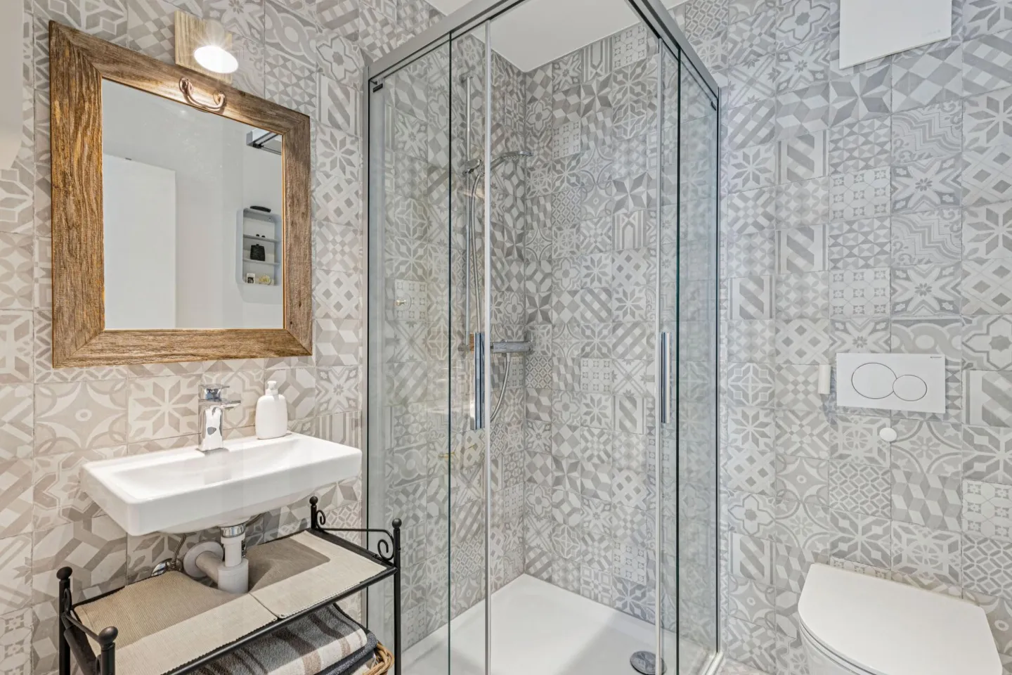 Appartement Splendide avec Terrasse - Photo 6 sur 15